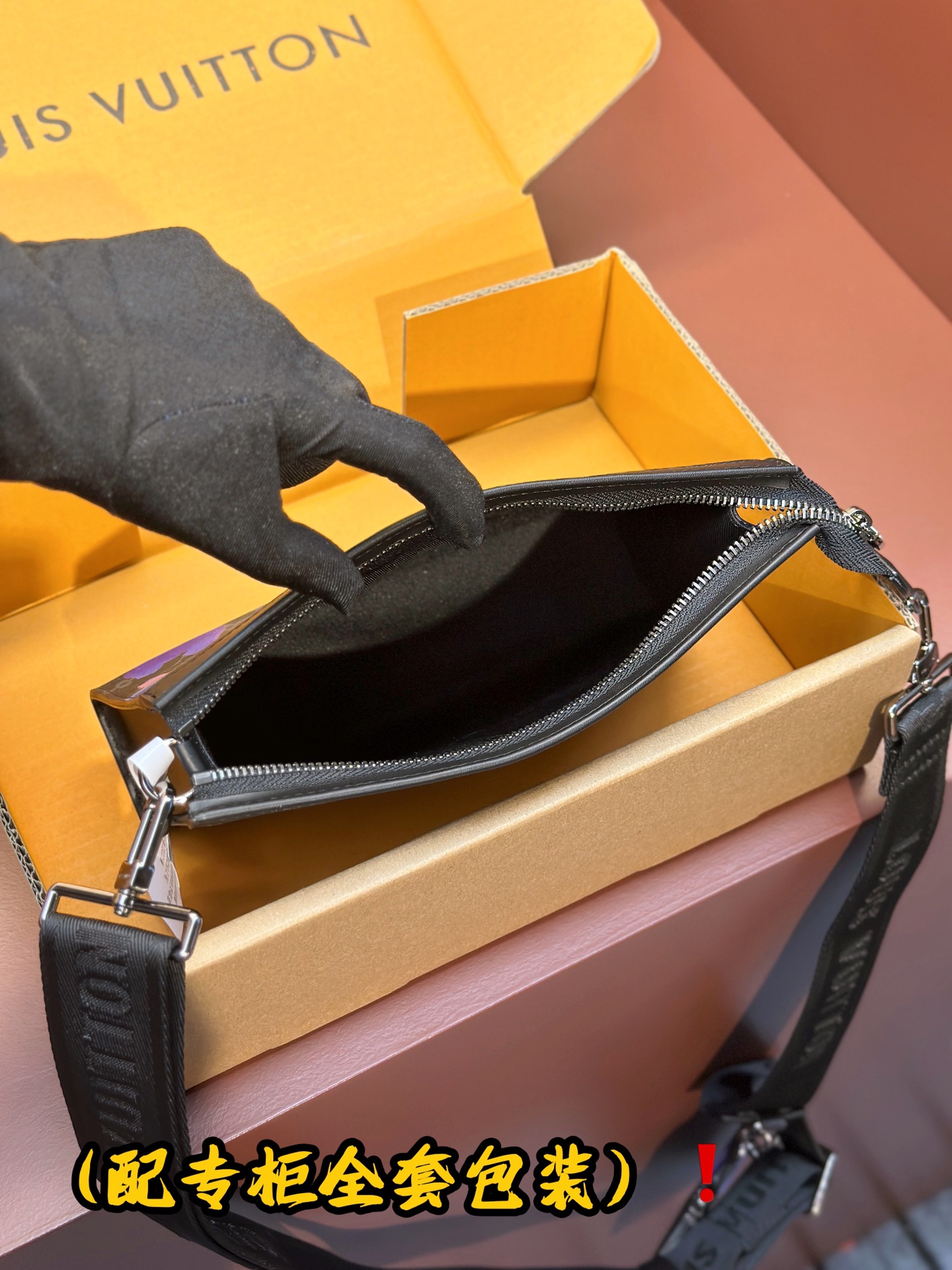 [TOP] Louis Vuitton LV Monogram Eclipse Canvas Bag 18.5 x 11 x 6.5cm - 3 Colour