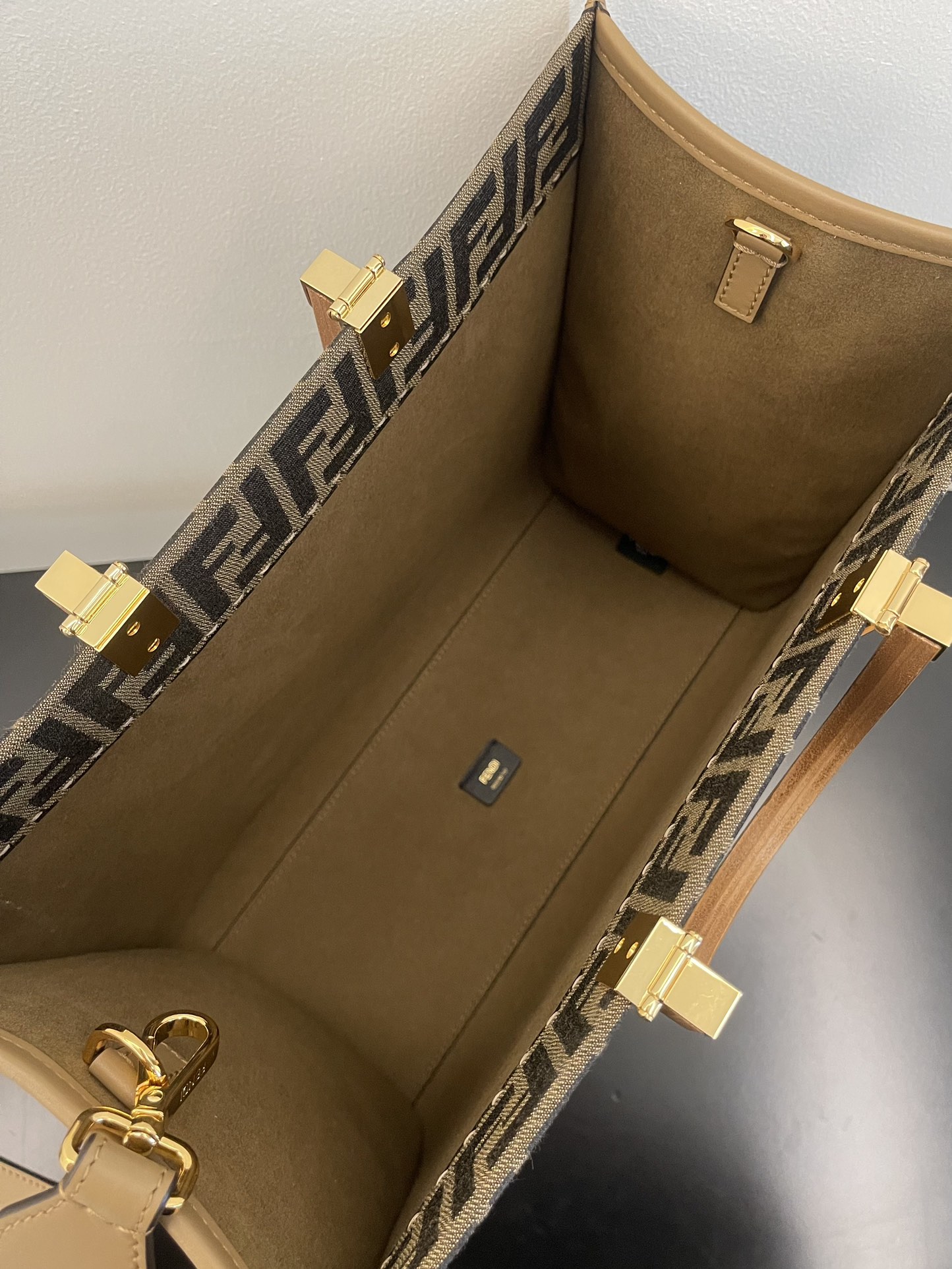 [TOP] FENDI Sunshine Tote Bag Medium 35x17x31cm - Brown