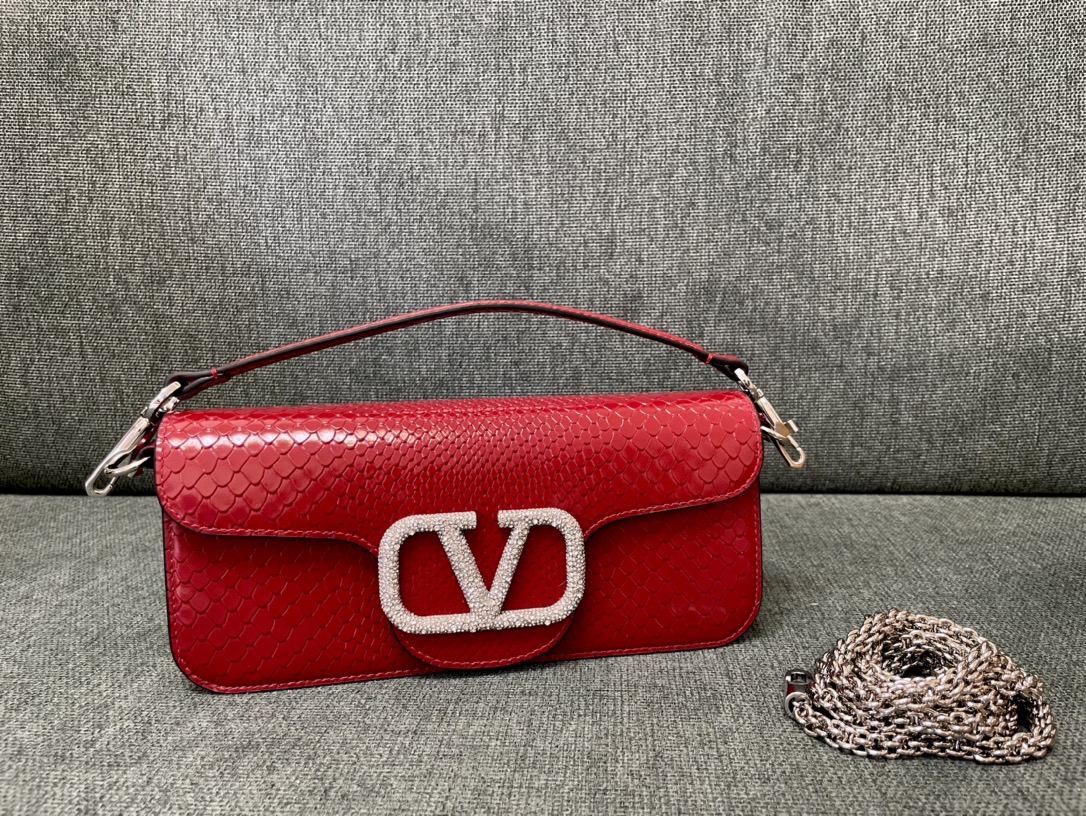 [TOP] VALENTINO Garavani Snake Pattern Calfskin Loco Bag 27x13x6cm - Red
