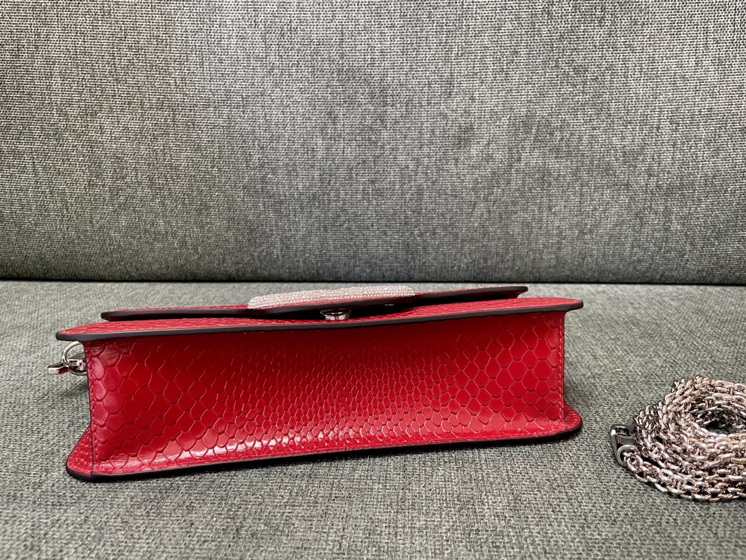 [TOP] VALENTINO Garavani Snake Pattern Calfskin Loco Bag 27x13x6cm - Red