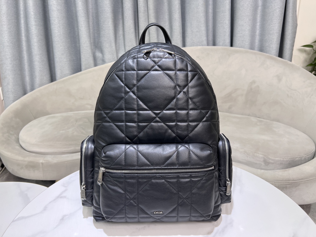 [TOP] Christian Dior Cow Leather Backpack 41.5 x 46 x 22cm - Black