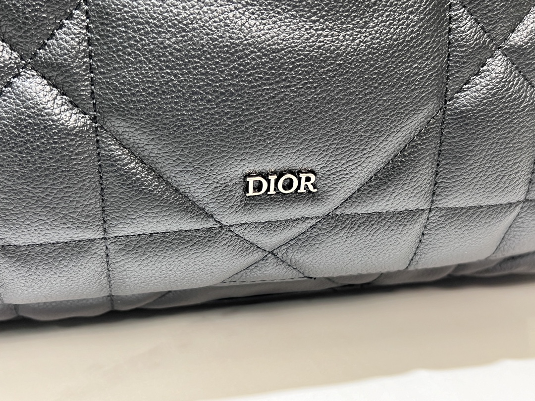 [TOP] Christian Dior Cow Leather Backpack 41.5 x 46 x 22cm - Black