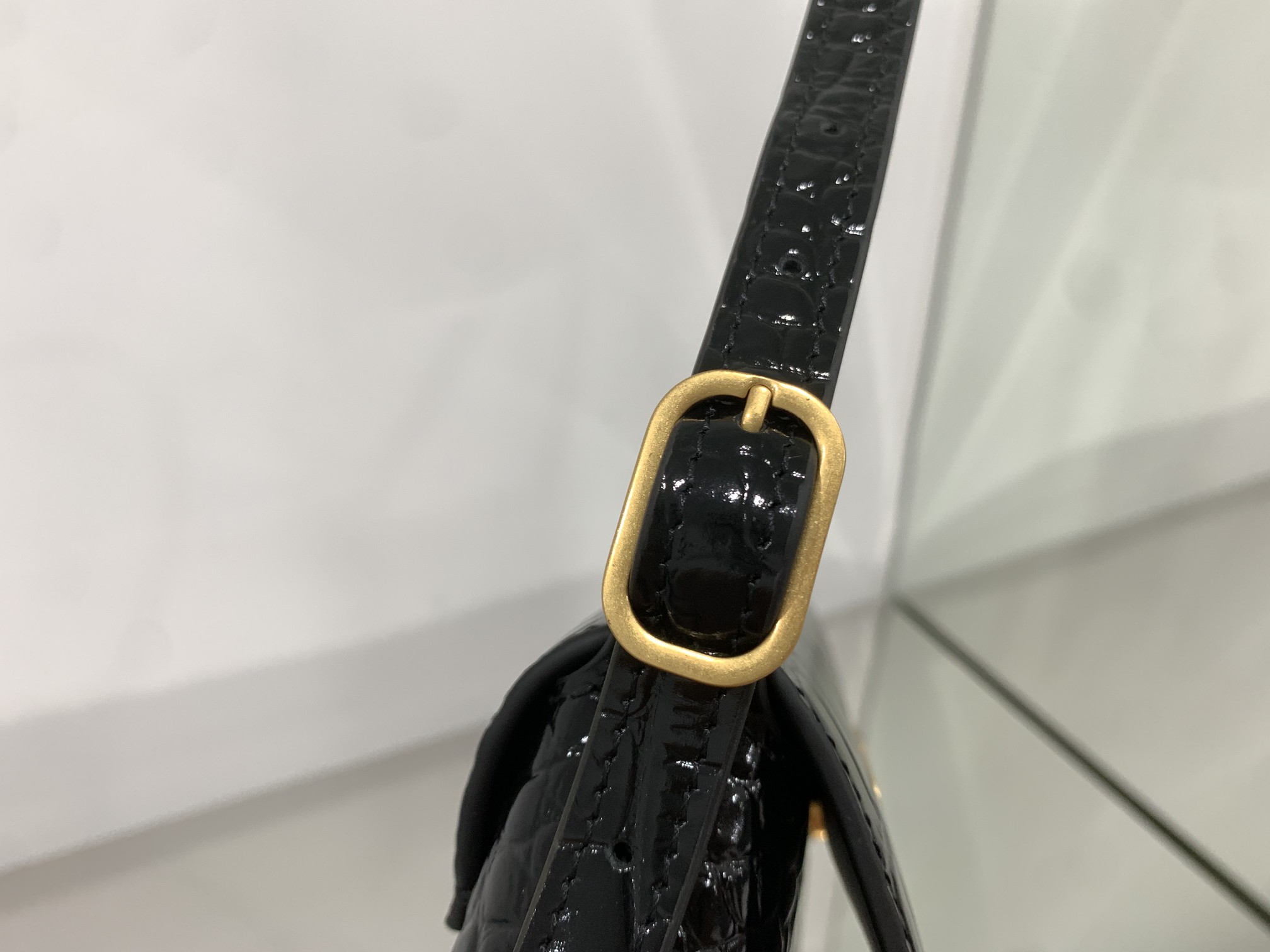 [TOP] BALENCIAGA XX  Leather Bag 27x15.5x4.8cm -Black