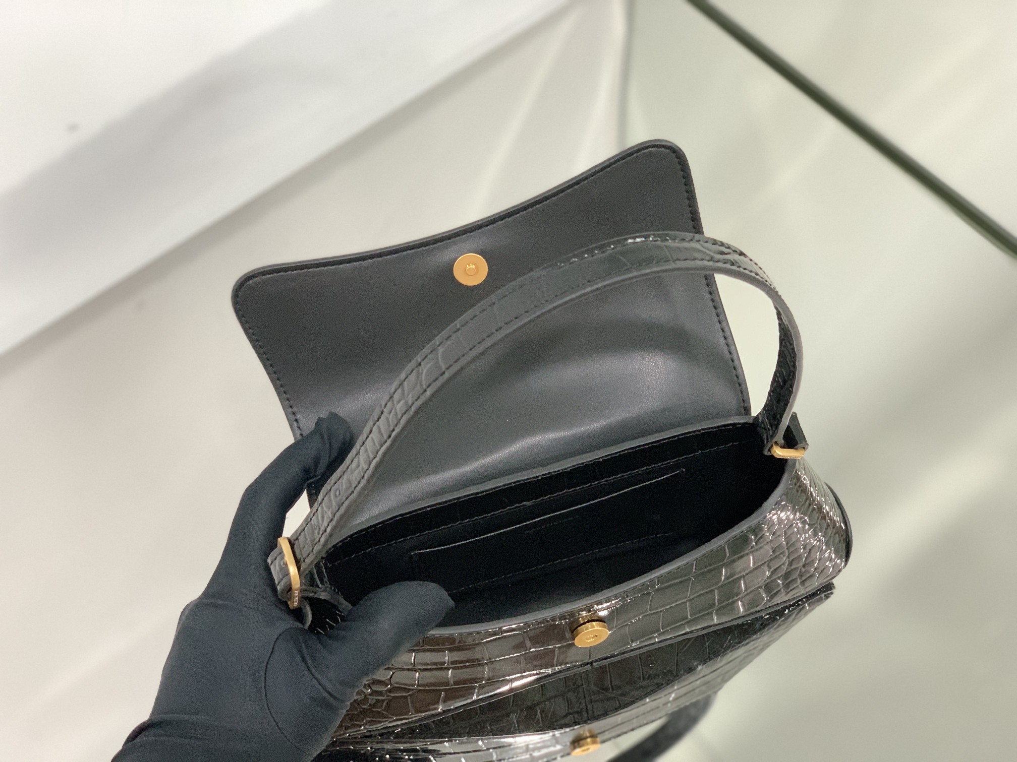 [TOP] BALENCIAGA XX  Leather Bag 27x15.5x4.8cm -Black