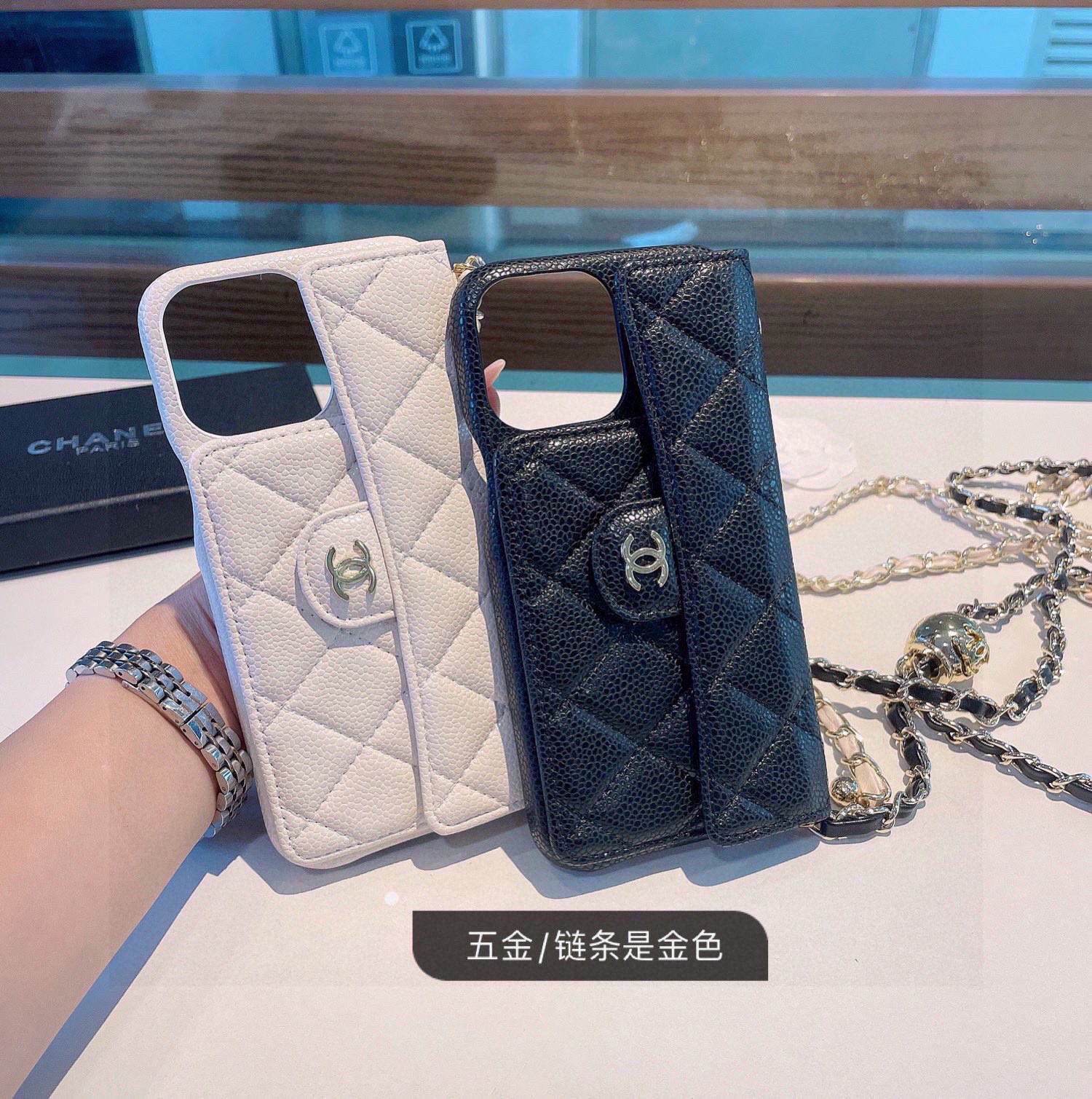 [TOP] CHANEL Iphone Case - 2 Colors