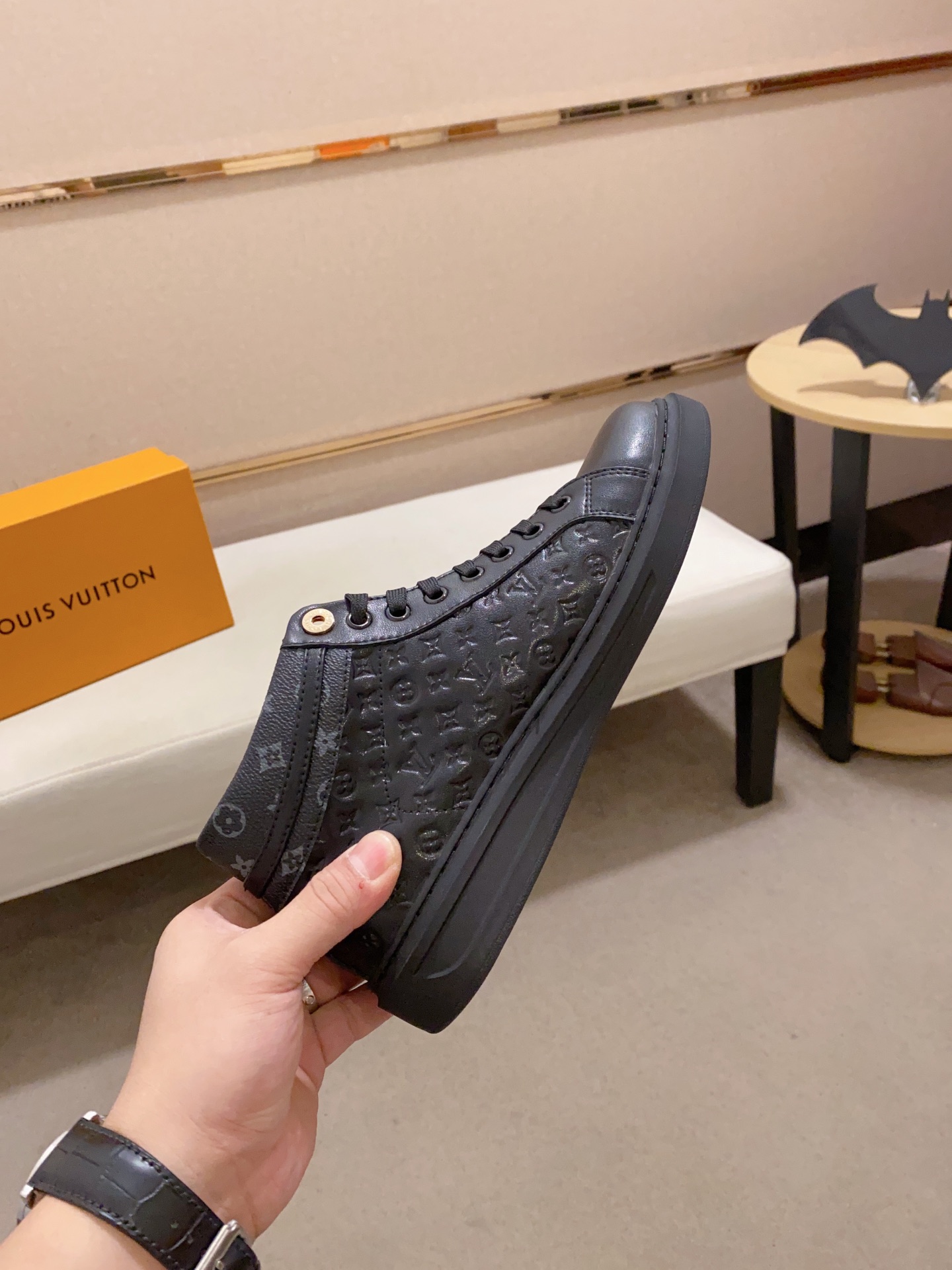 [TOP] Louis Vuitton LV  Men's Shoes - Black