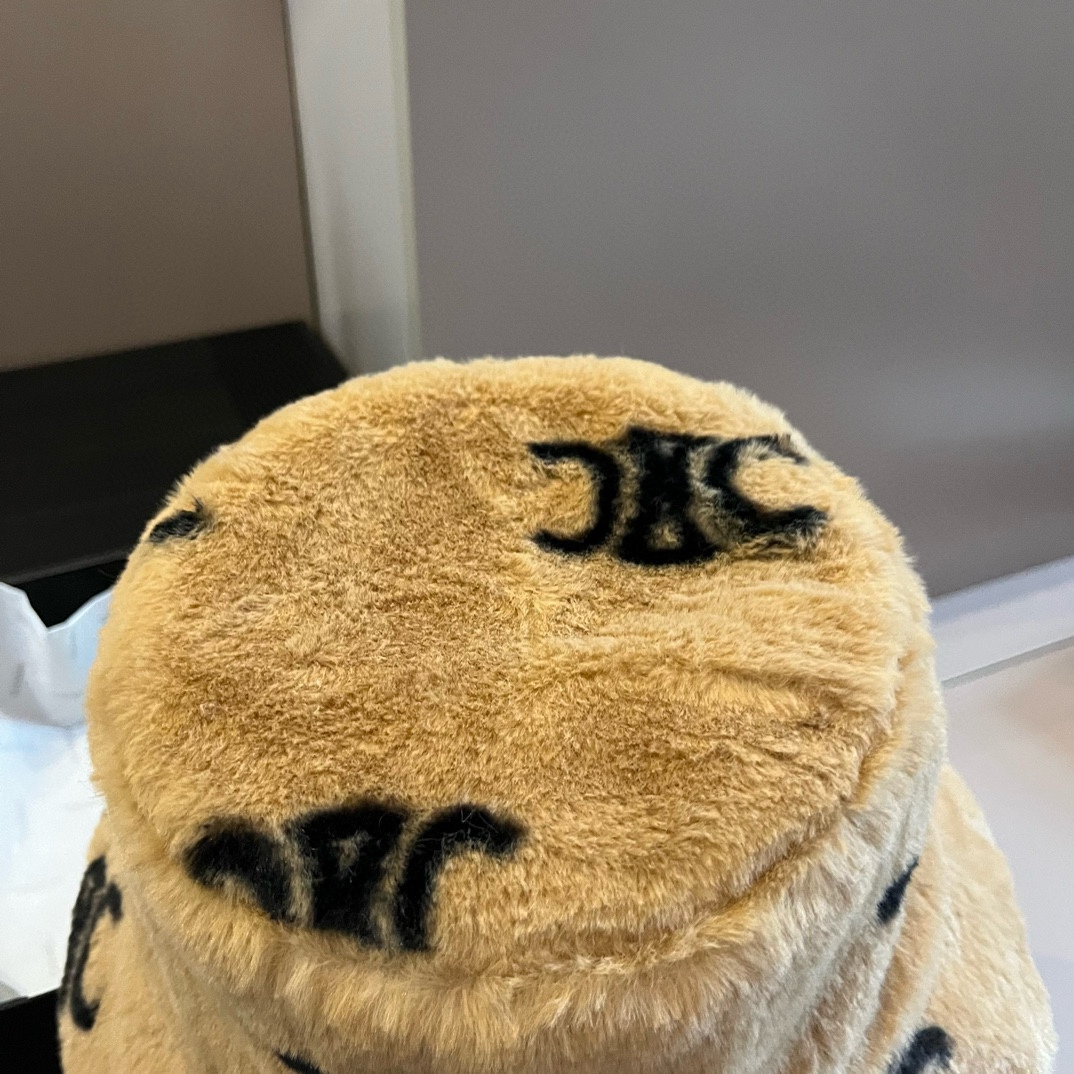 [TOP] CELINE Furry Fisherman's Hat - 2 Colour