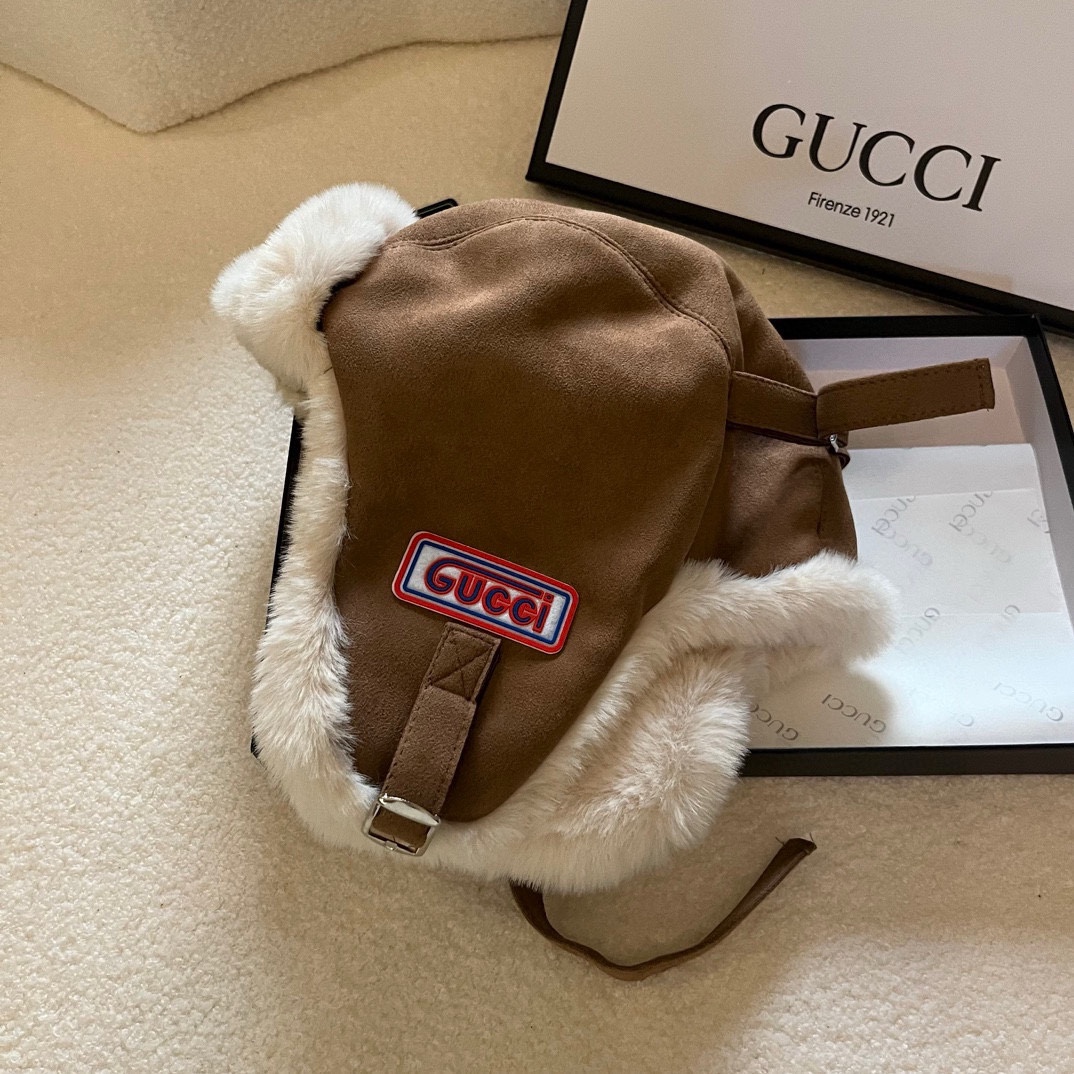 [TOP] GUCCI Ear Cap - 3 Colors