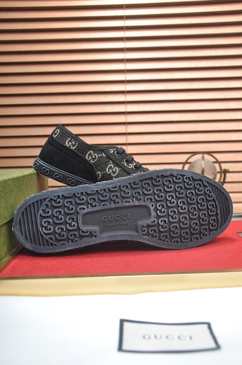 [TOP] GUCCI Men's SNEAKER-Black
