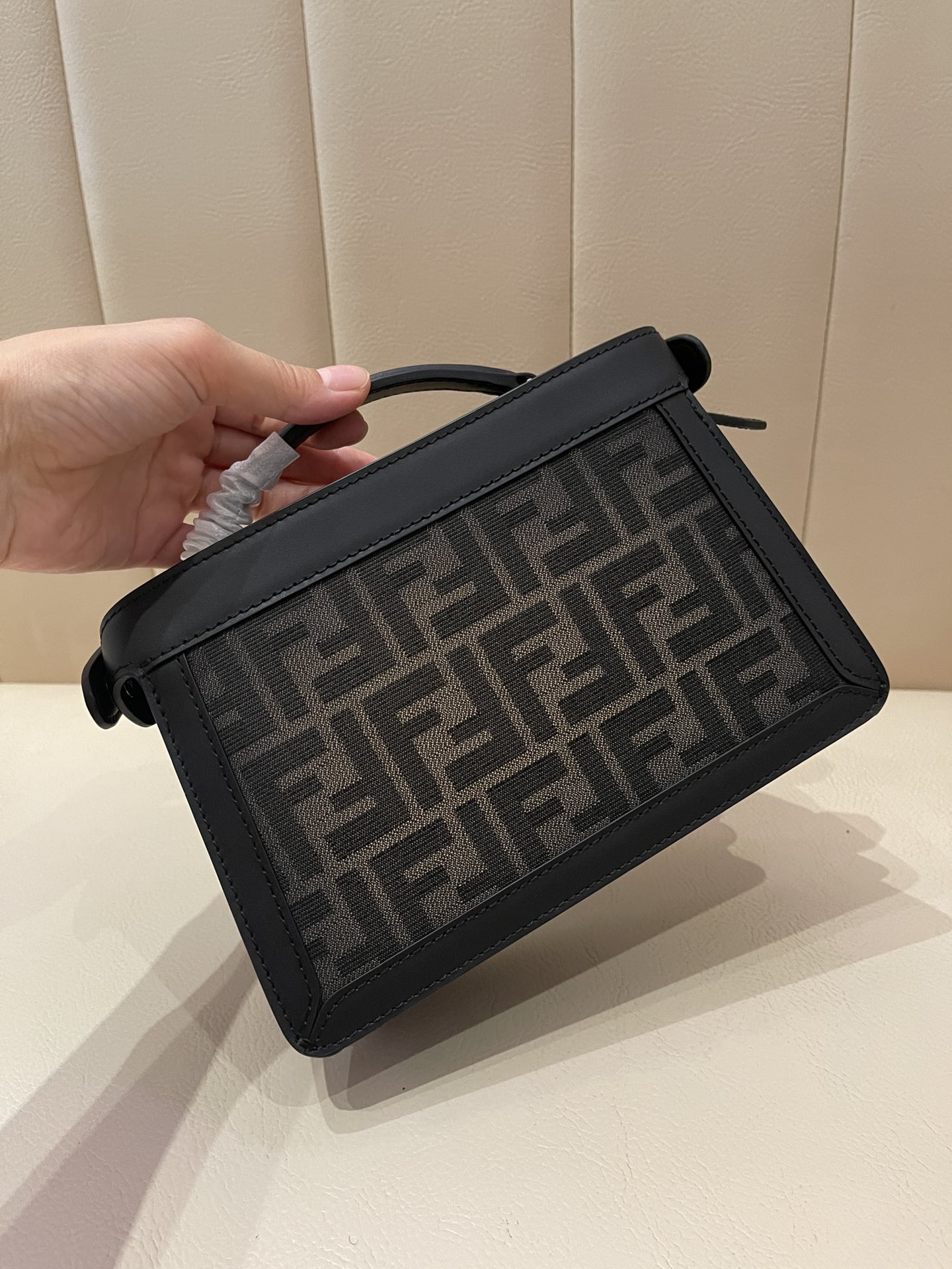 [TOP] FENDI FENDI Peekaboo Bags 23×6×14.5cm - Black