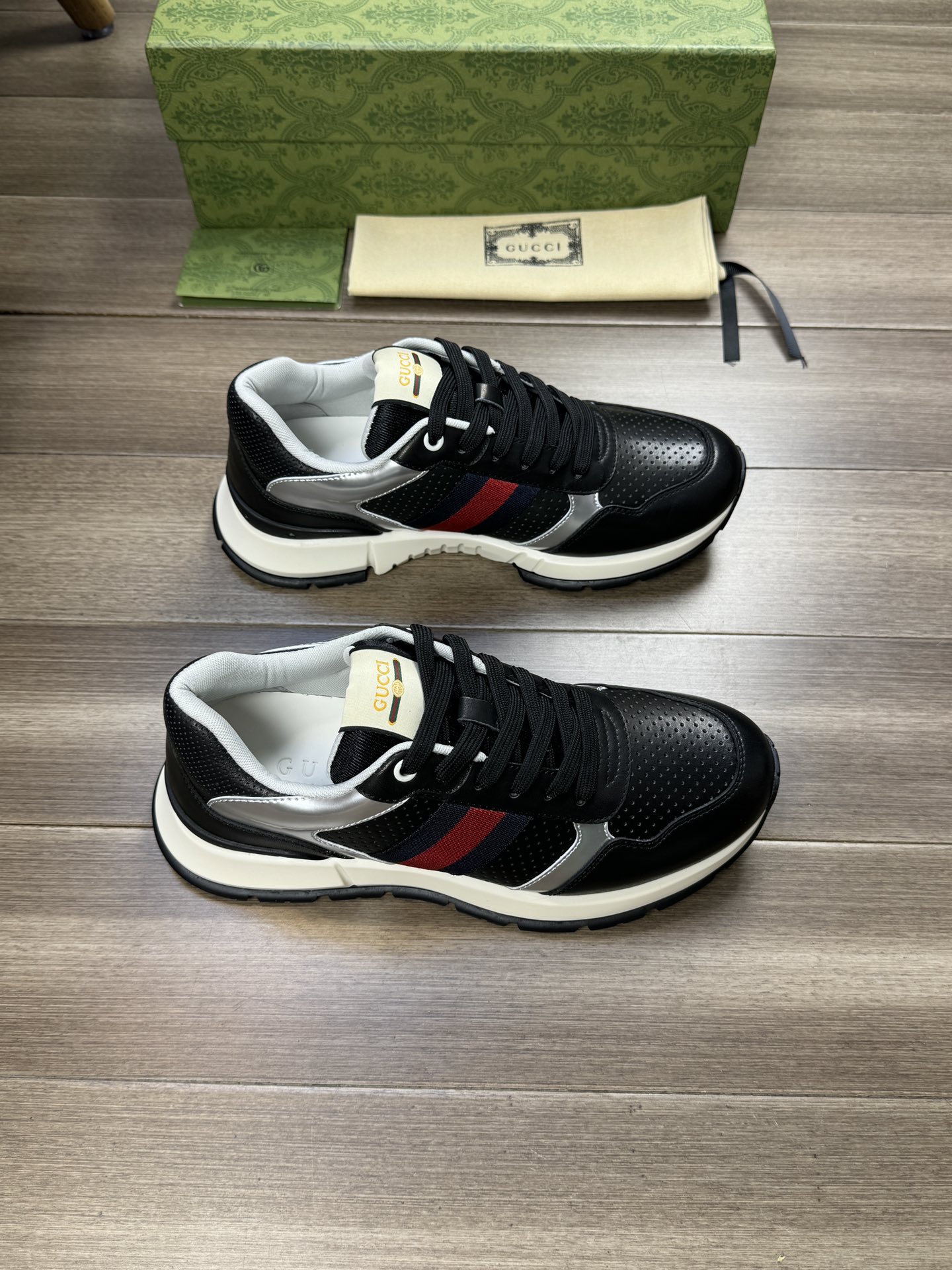 [TOP] GUCCI Men's SNEAKER-Black