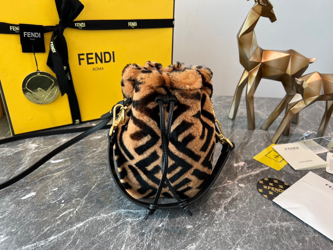 [TOP] FENDI Mon Mon Tresor Bags Wool Bucket Bag 18x12cm - Brown