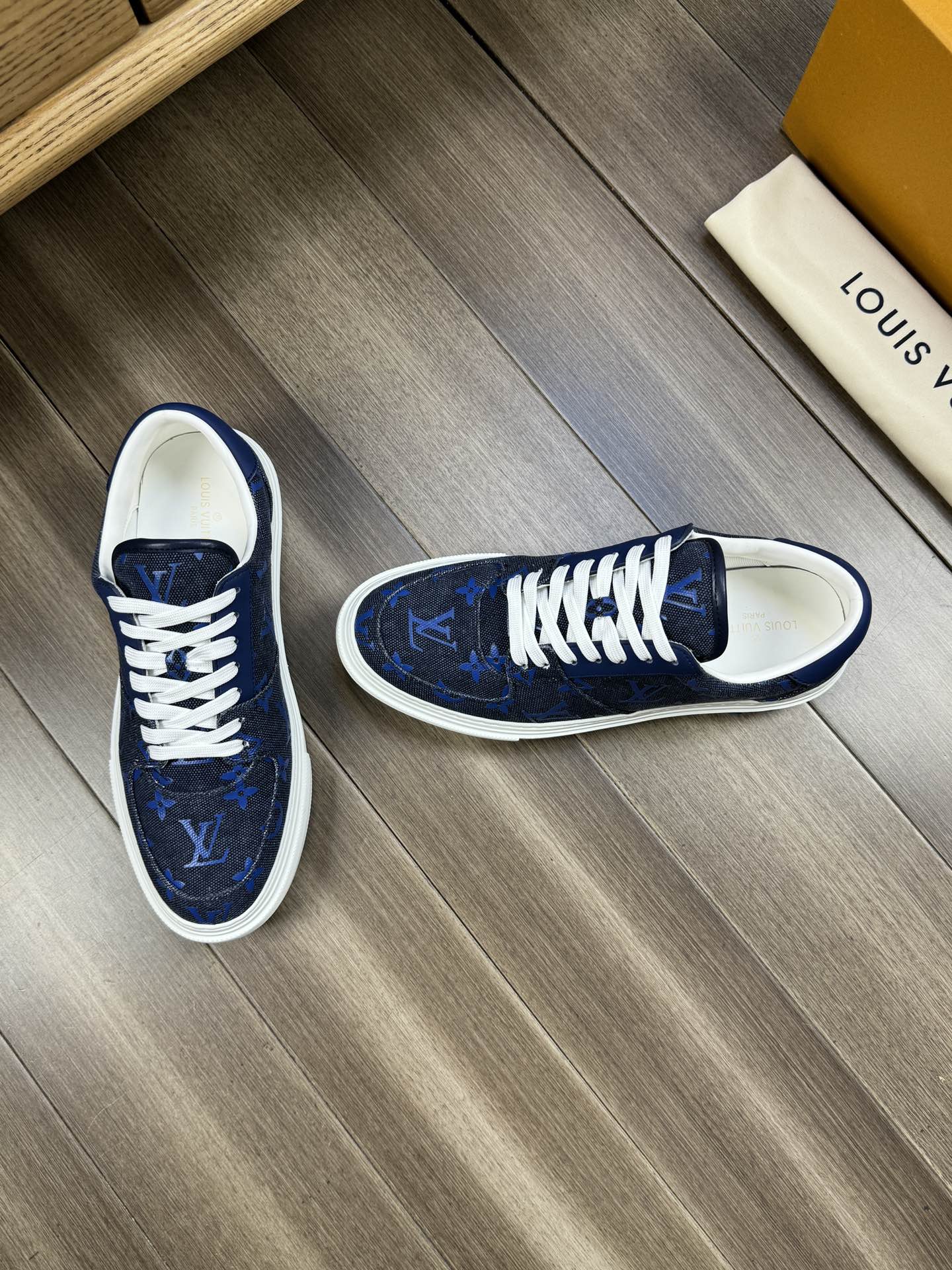 [TOP] Louis Vuitton LV Men's Shoes - Blue
