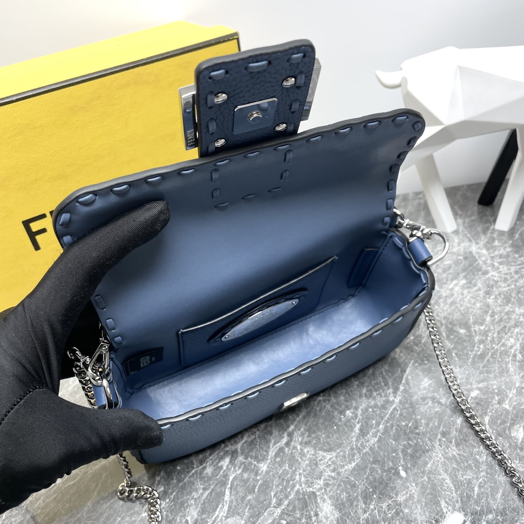 [TOP] FENDI Baguette Bag 19.5x4.5x13cm - Blue&SHW