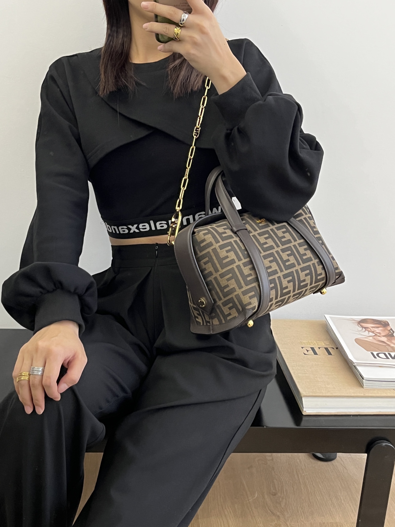 [TOP] FENDI Boston Bags Monogram 27.5x25.5x17.5 cm - Brown