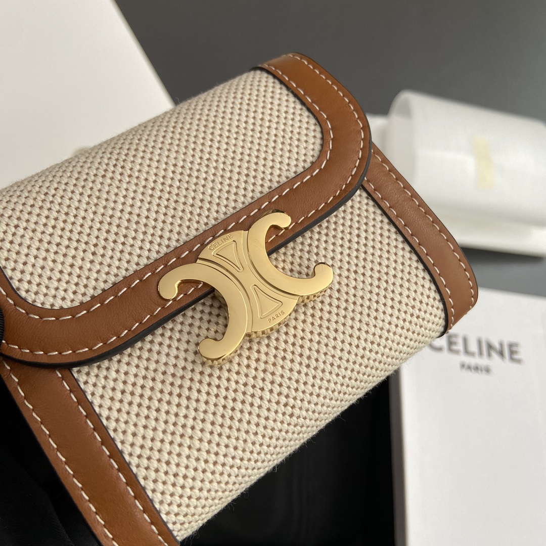 [TOP] CELINE Triomphe Fabric Almond and Calf Leather Short Wallet 10.5x9x3cm - Brown/Beige&GHW