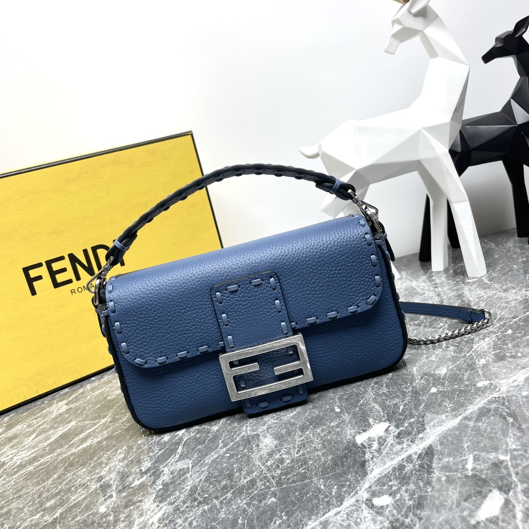 [TOP] FENDI Baguette Bag 19.5x4.5x13cm - Blue&SHW