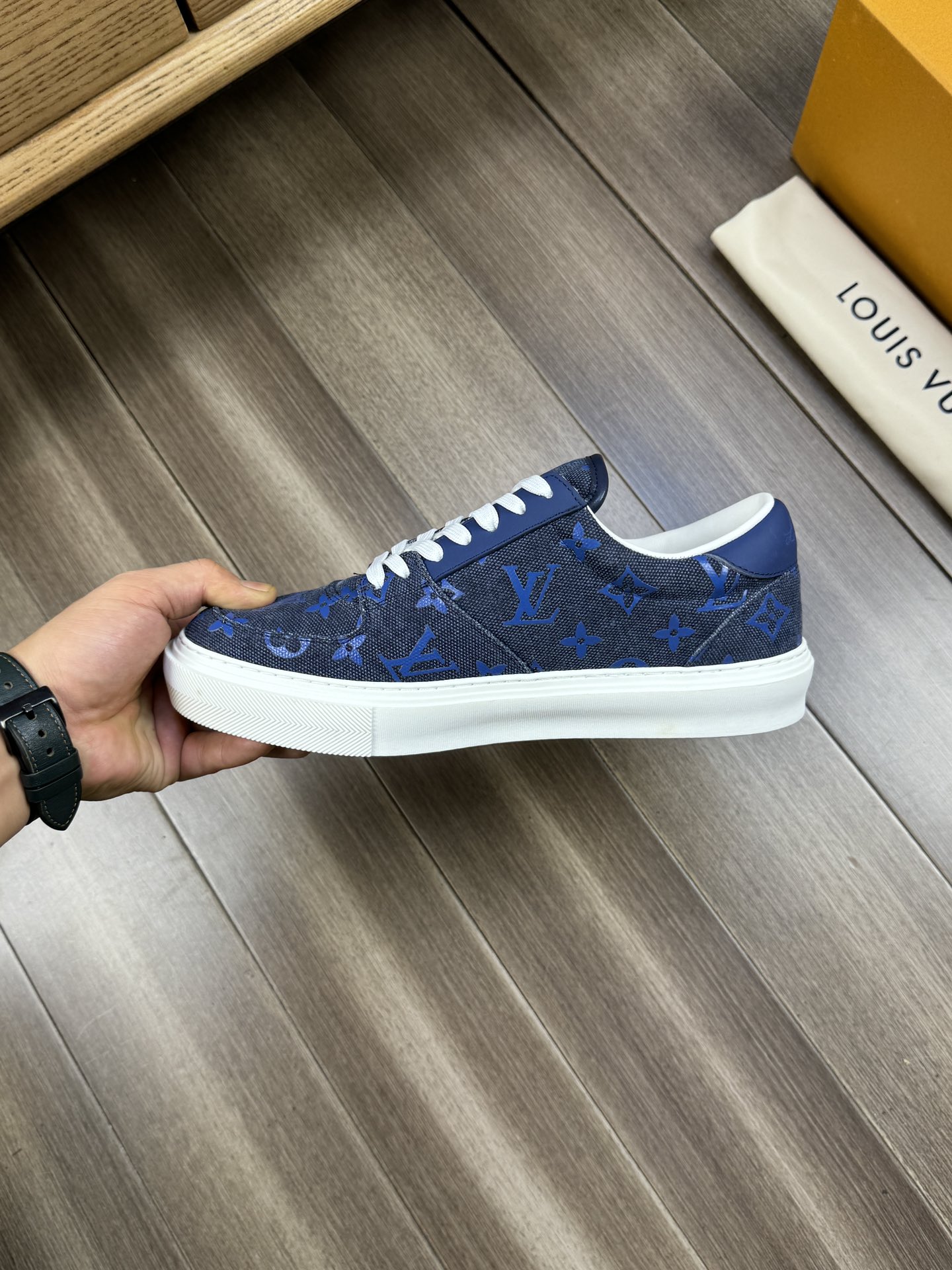 [TOP] Louis Vuitton LV Men's Shoes - Blue