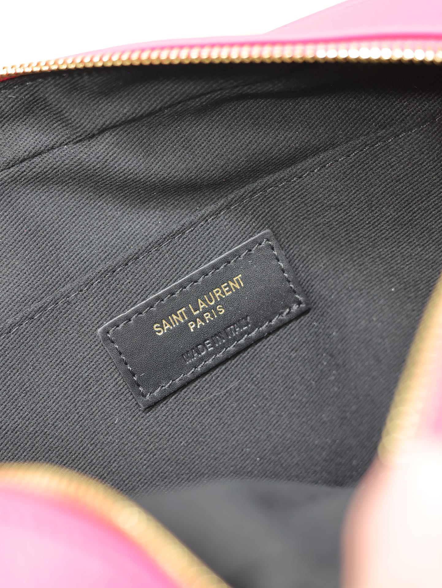 [TOP] Yves Saint Laurent YSL Lou Camera Bag Cowhide 23x16x6cm - Rose Red