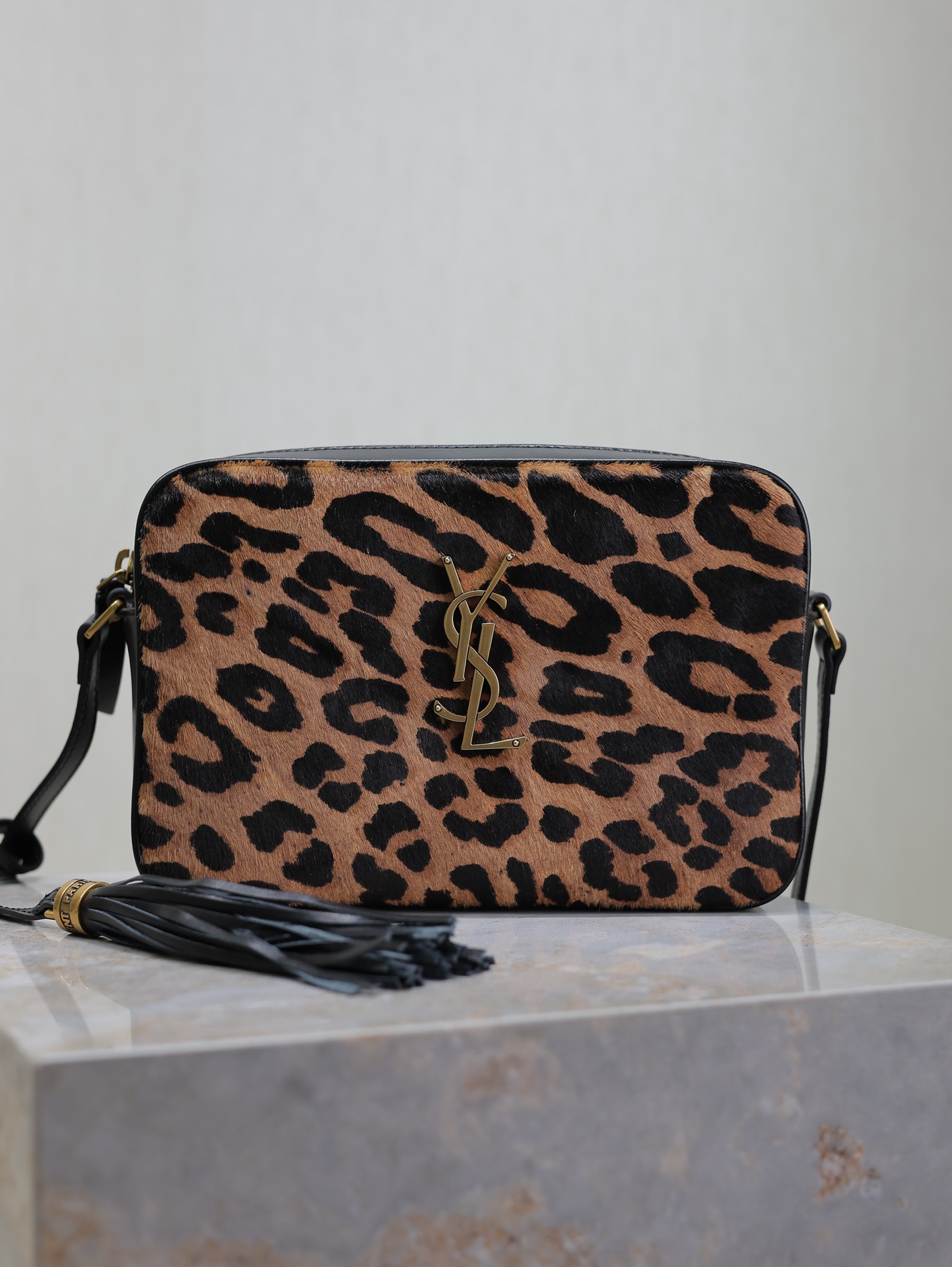 [TOP] Yves Saint Laurent YSL Cowhide Lou Camera Bags 23x16x6cm - Brown