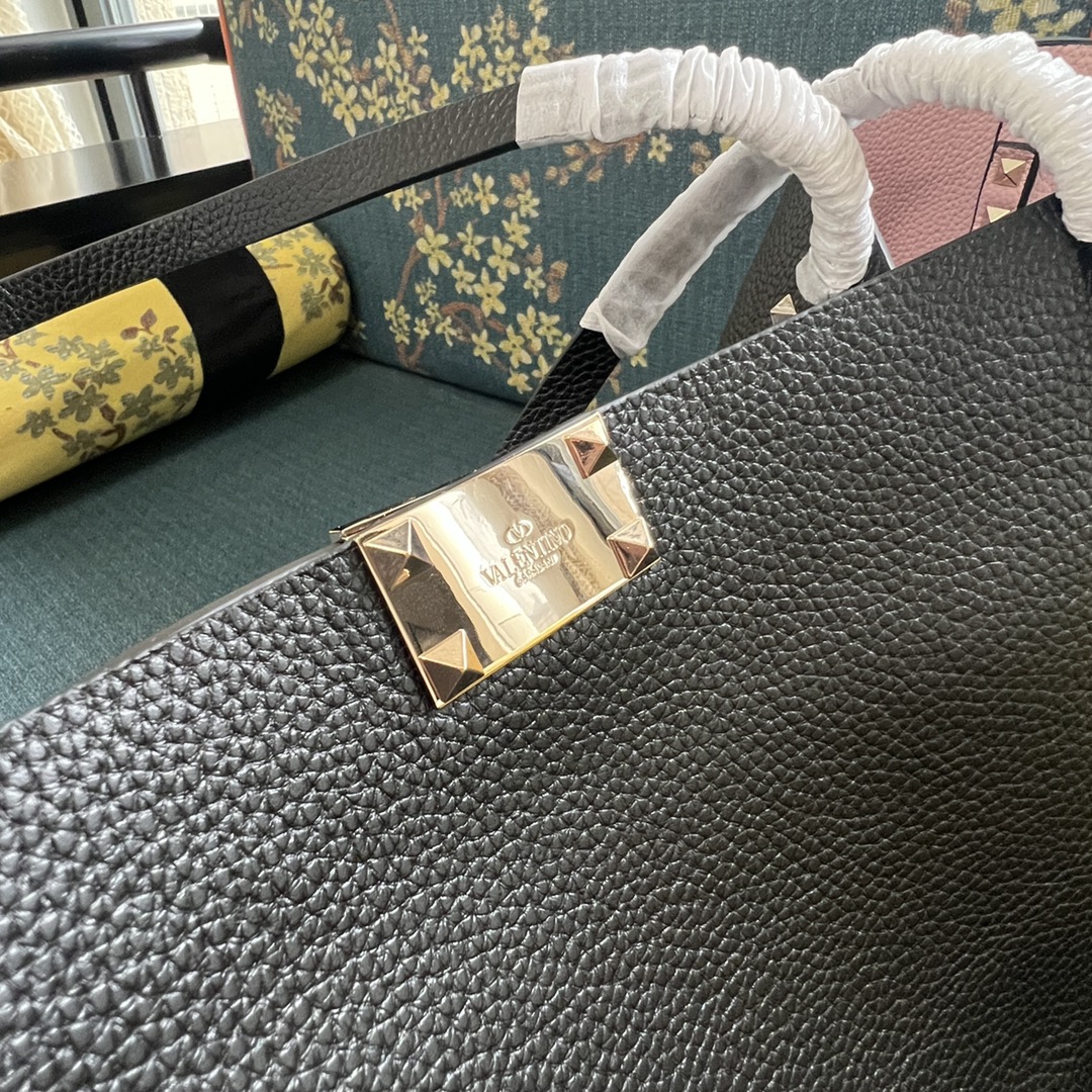 [TOP] VALENTINO Rockstud Tote Bag 41x14x30cm - Black