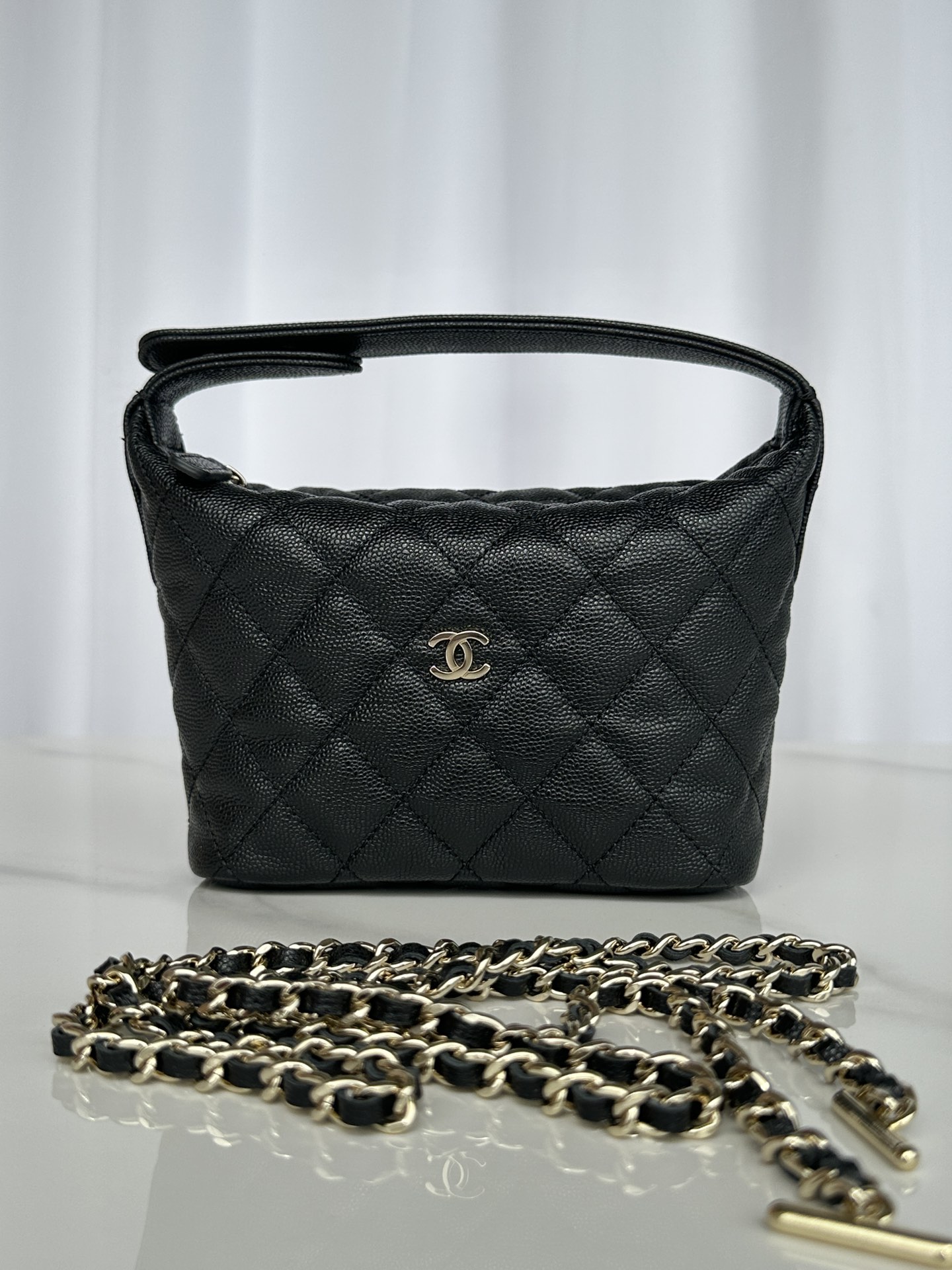 [TOP] CHANEL Spherical Cowhide Lunch Box Bag - GHW&19*15*6.5cm - 4 Colour