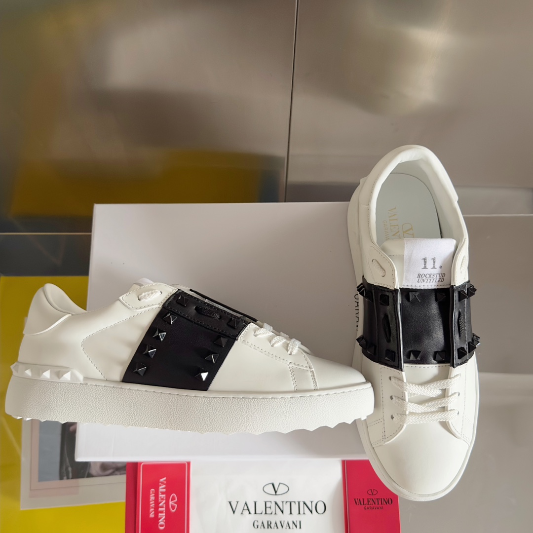 [TOP] VALENTINO Sneakers -5 Colors