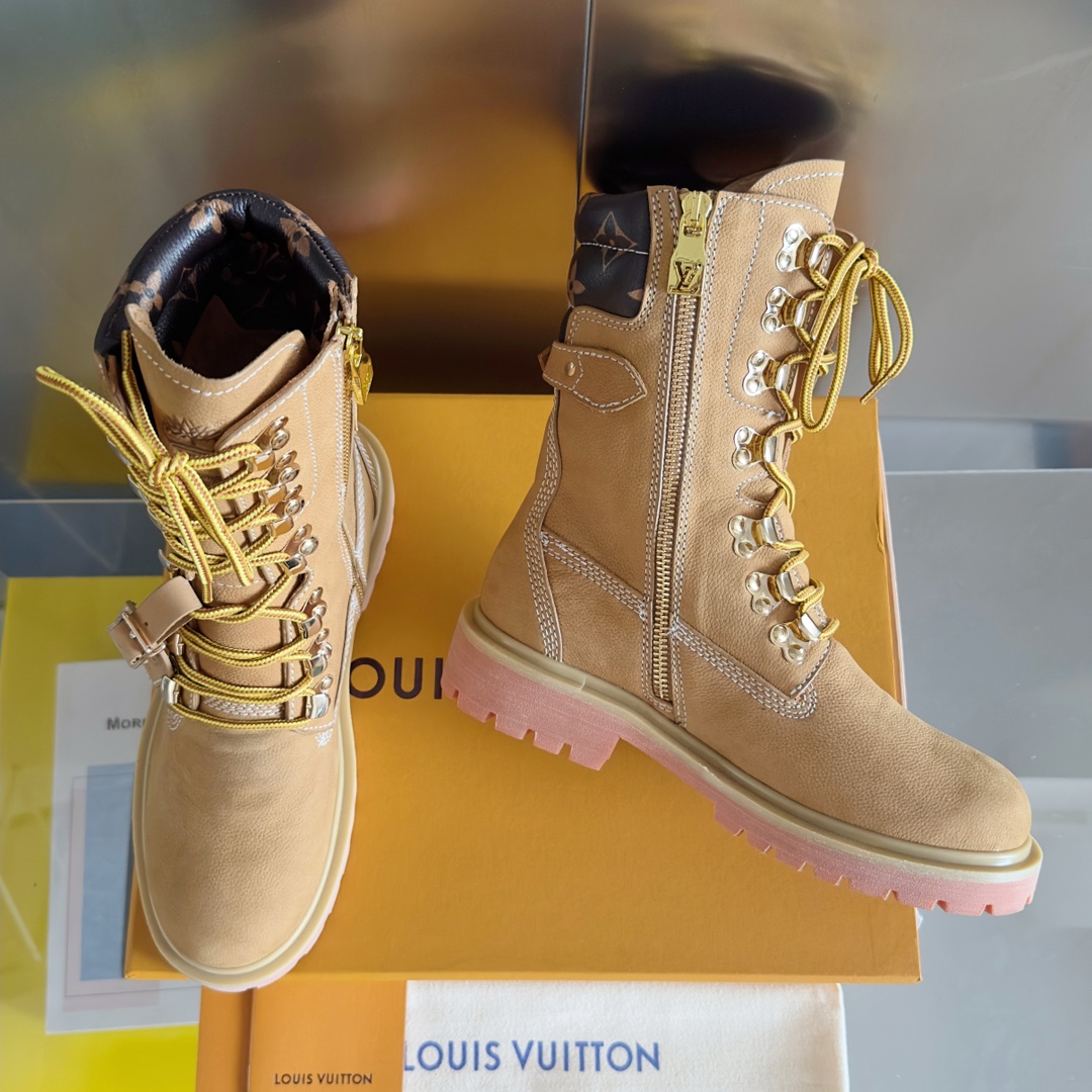 [TOP] Louis Vuitton LV  x Timberland Short Boots - 2 Colors