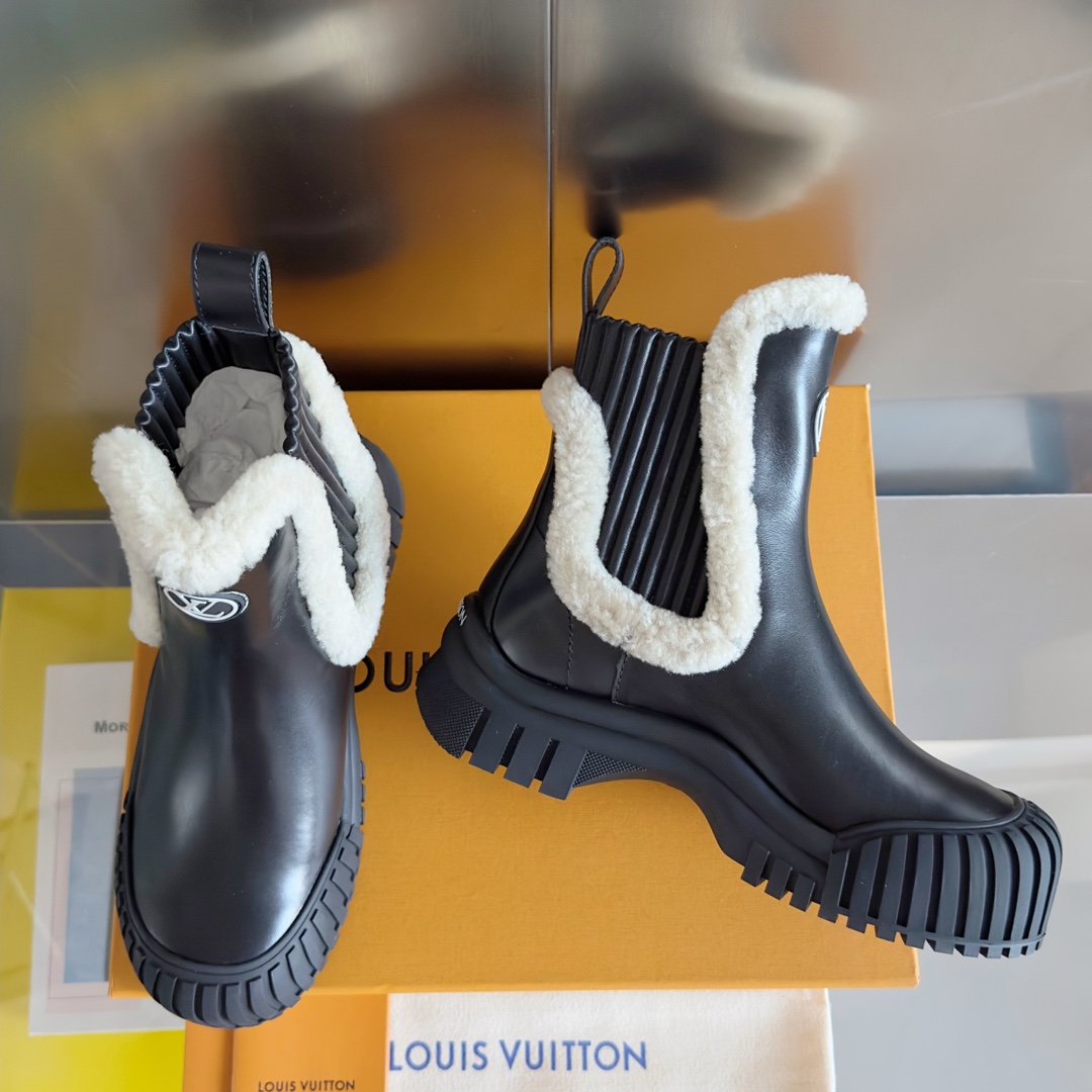 [TOP] Louis Vuitton LV  Short Boots - 3 Colors