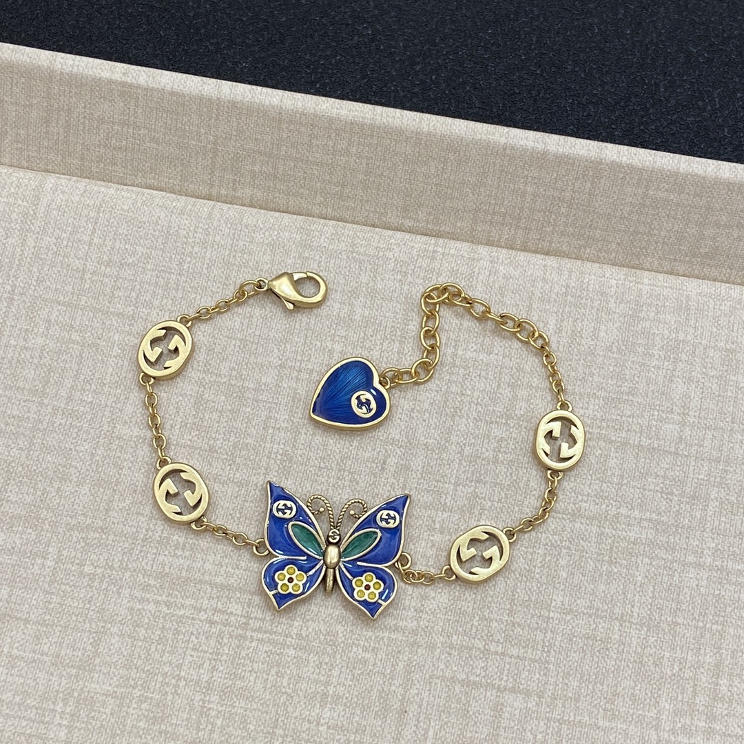 [TOP] GUCCI Butterfly Bracelet and Necklace - Gold