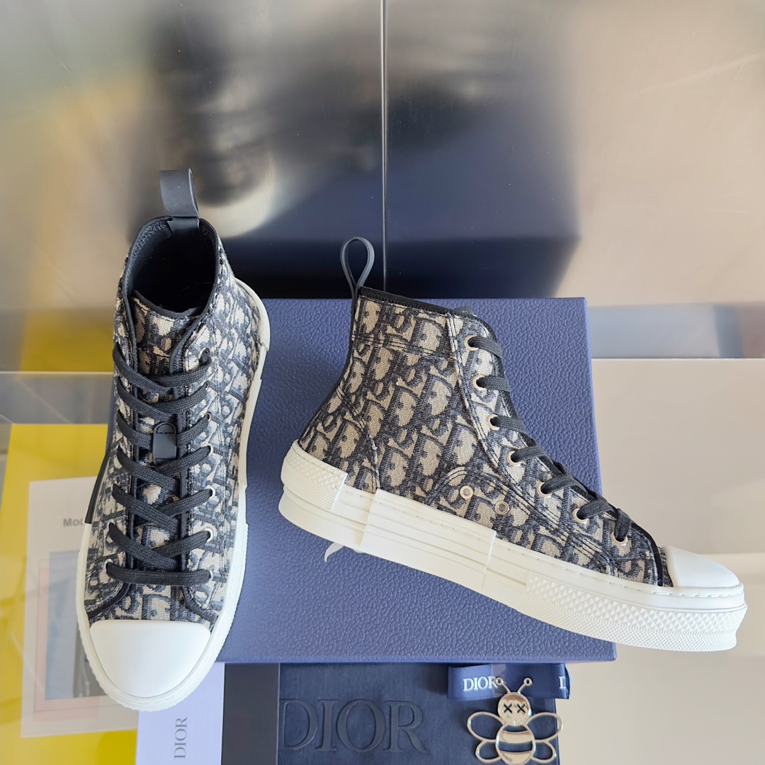 [TOP] Christian Dior High Top Sneakers-2Colors