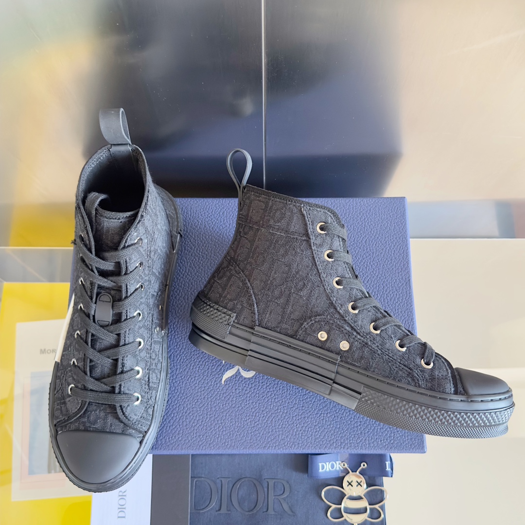 [TOP] Christian Dior High Top Sneakers-2Colors