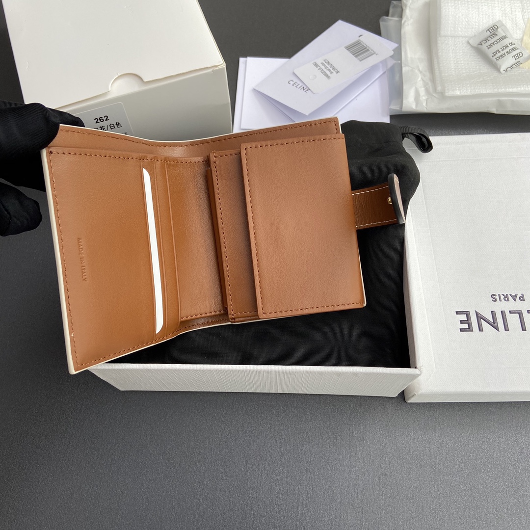 [TOP] CELINE Triomphe Logo Print Leather Wallet 10.5x8.5x4cm - 2 Color