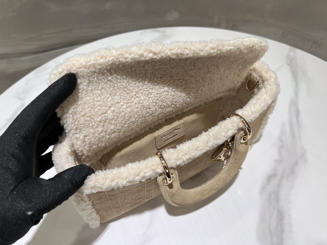 [TOP] Christian Dior Lady D-Joy Sheeps Leather 26*13.5*5cm - Brown