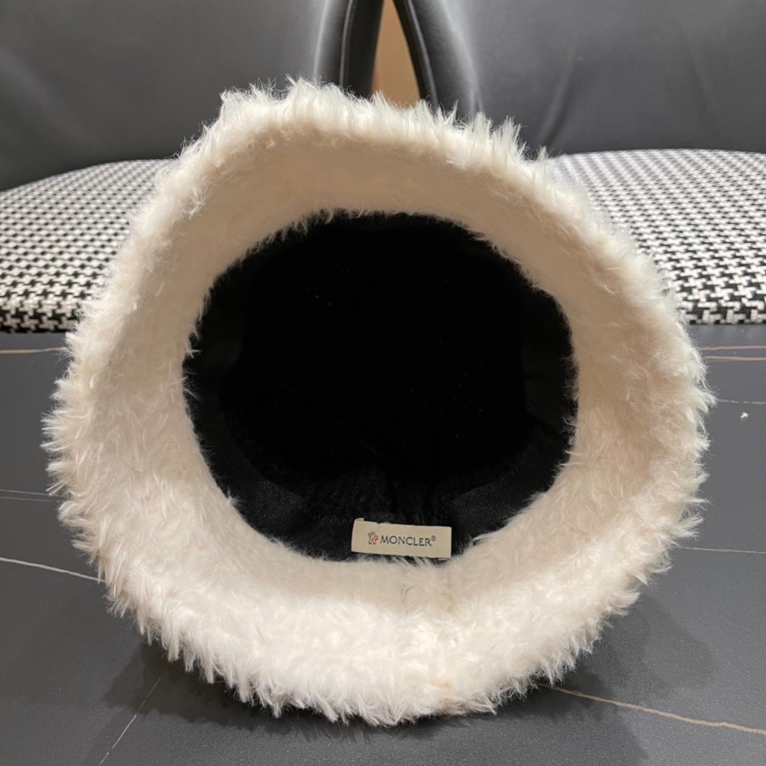 [TOP] Moncler Knitted Plush Fisherman's Hat - 4 Colour