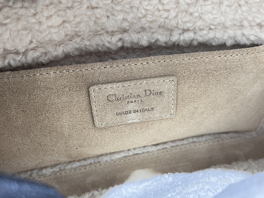 [TOP] Christian Dior Lady D-Joy Sheeps Leather 26*13.5*5cm - Brown