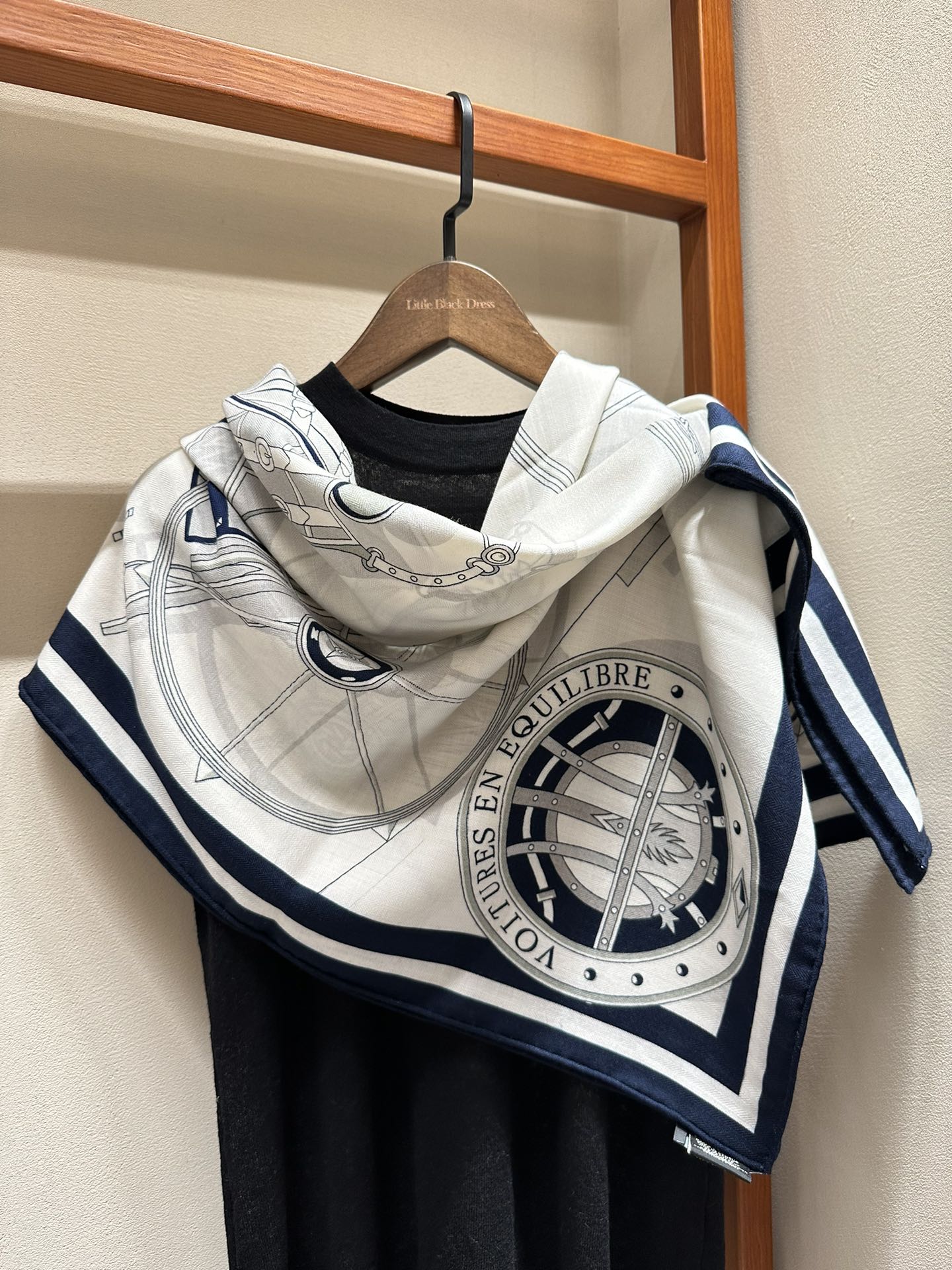 [TOP] HERMES Square Scarf 140*140cm  - White