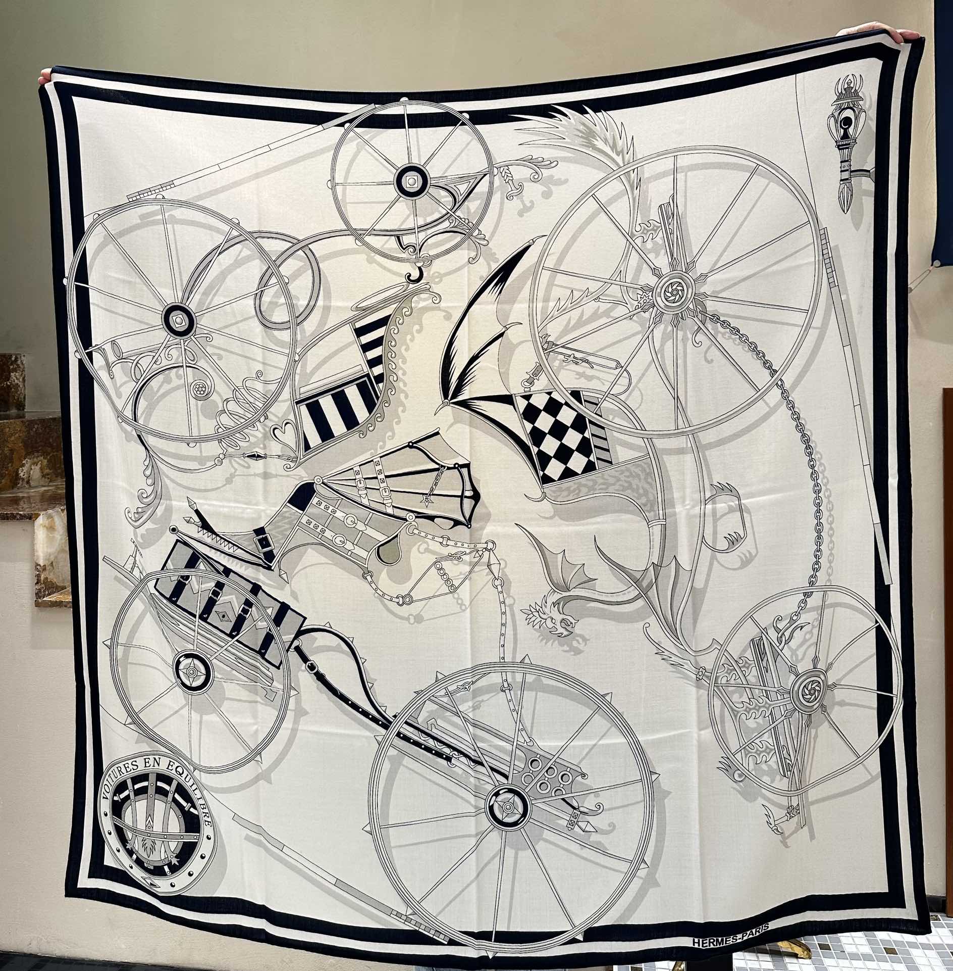 [TOP] HERMES Square Scarf 140*140cm  - White