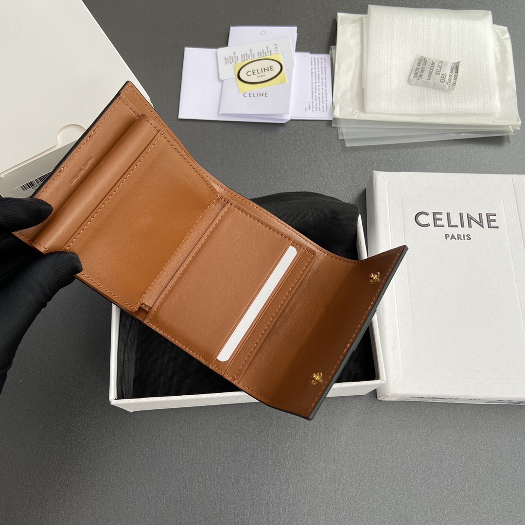 [TOP] CELINE Triomphe Logo Print Leather Wallet 10.5x8.5x4cm - Tan/Monogram