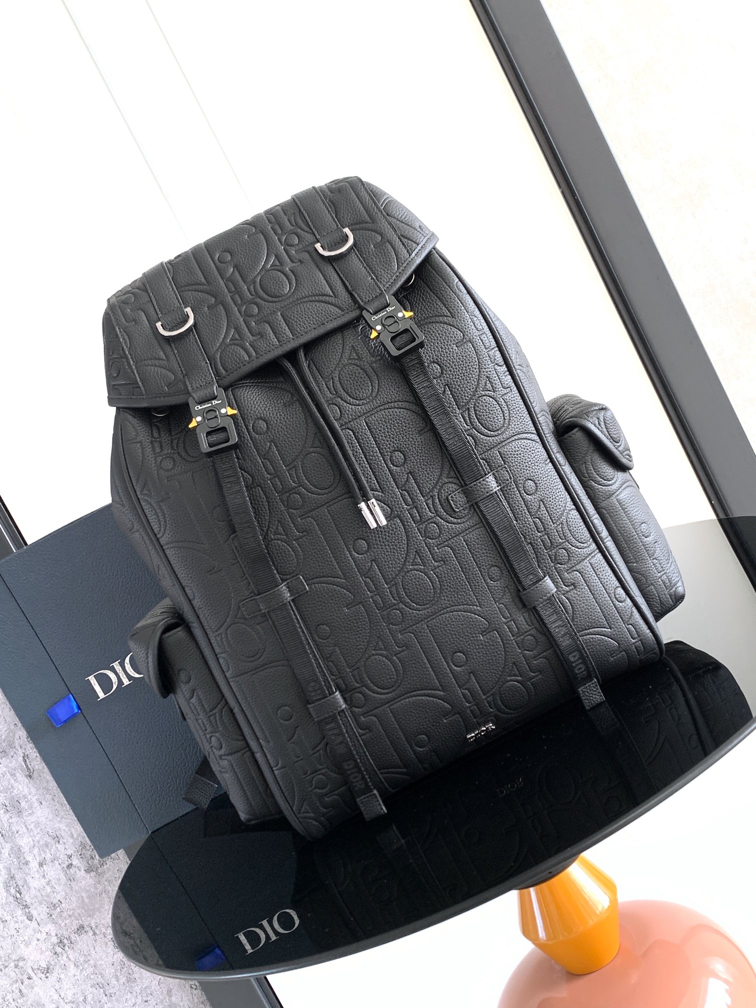 [TOP] Christian Dior Cow Leather Backpack 43 x 43 x 18 cm - Black