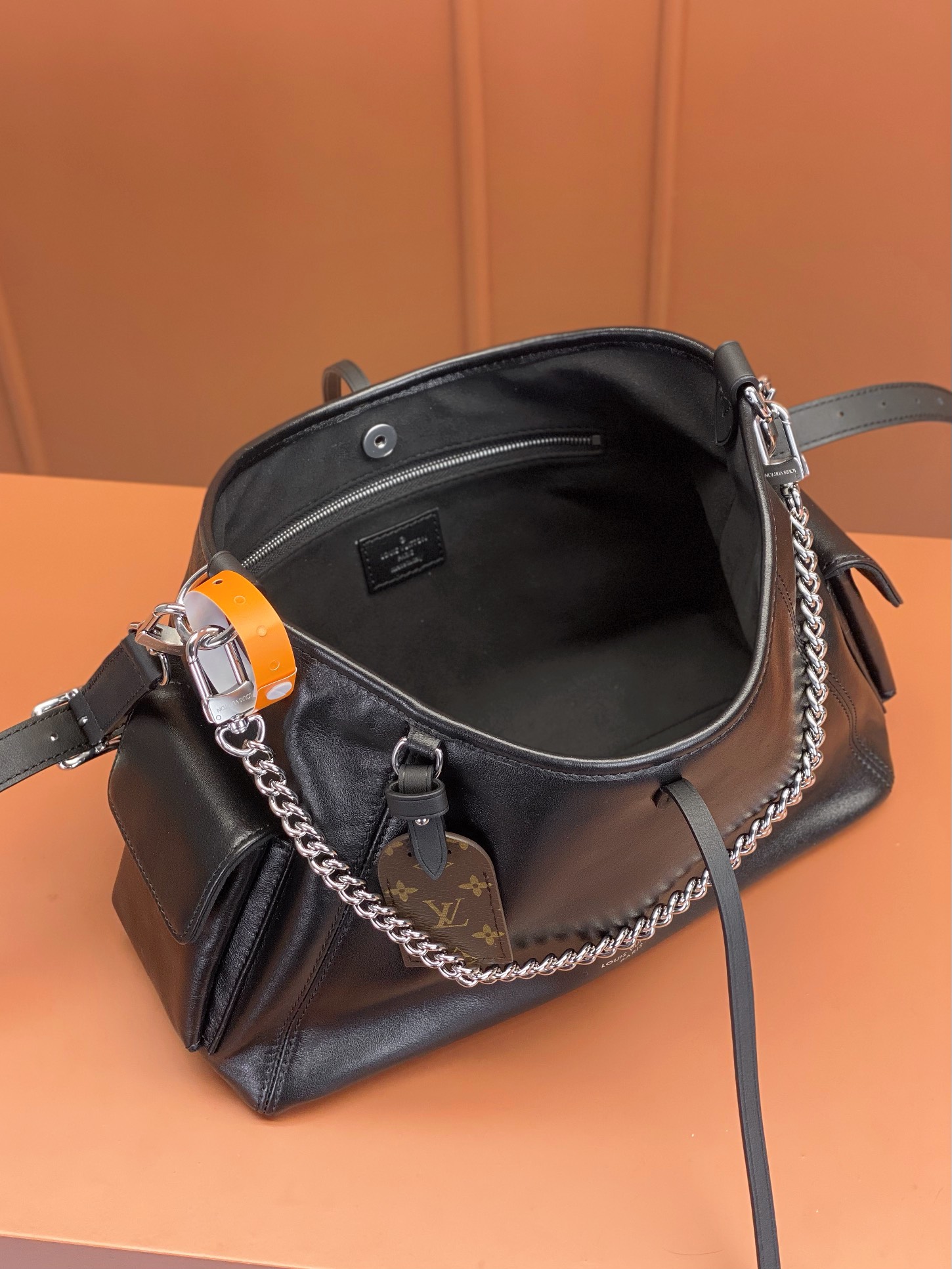 [TOP] Louis Vuitton LV Carryall Bags 33.5x23x15cm/39x30x15cm - Black