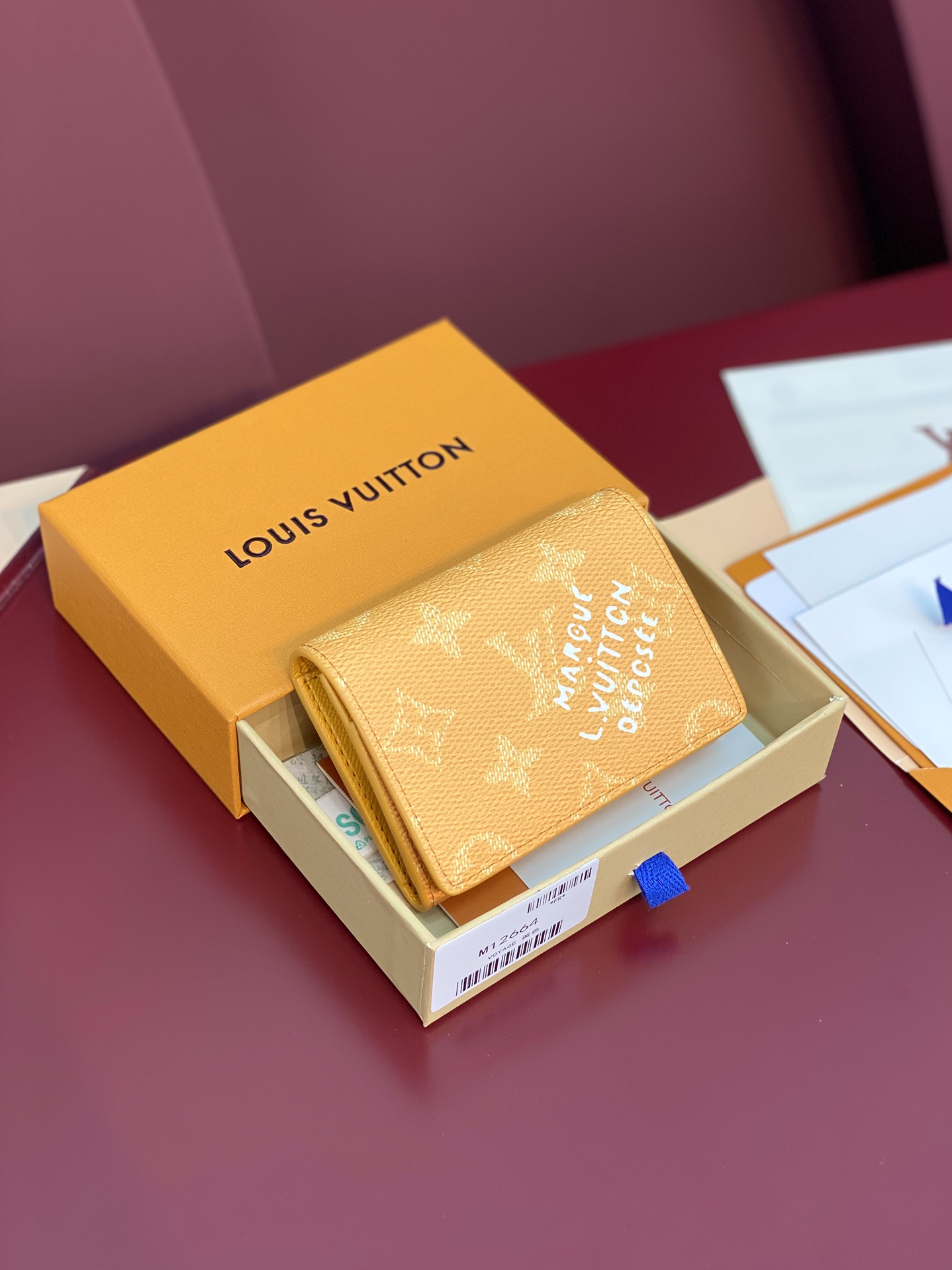 [TOP] Louis Vuitton LV Envelope Business Card Holder 8x1x10.5cm - 2 Color