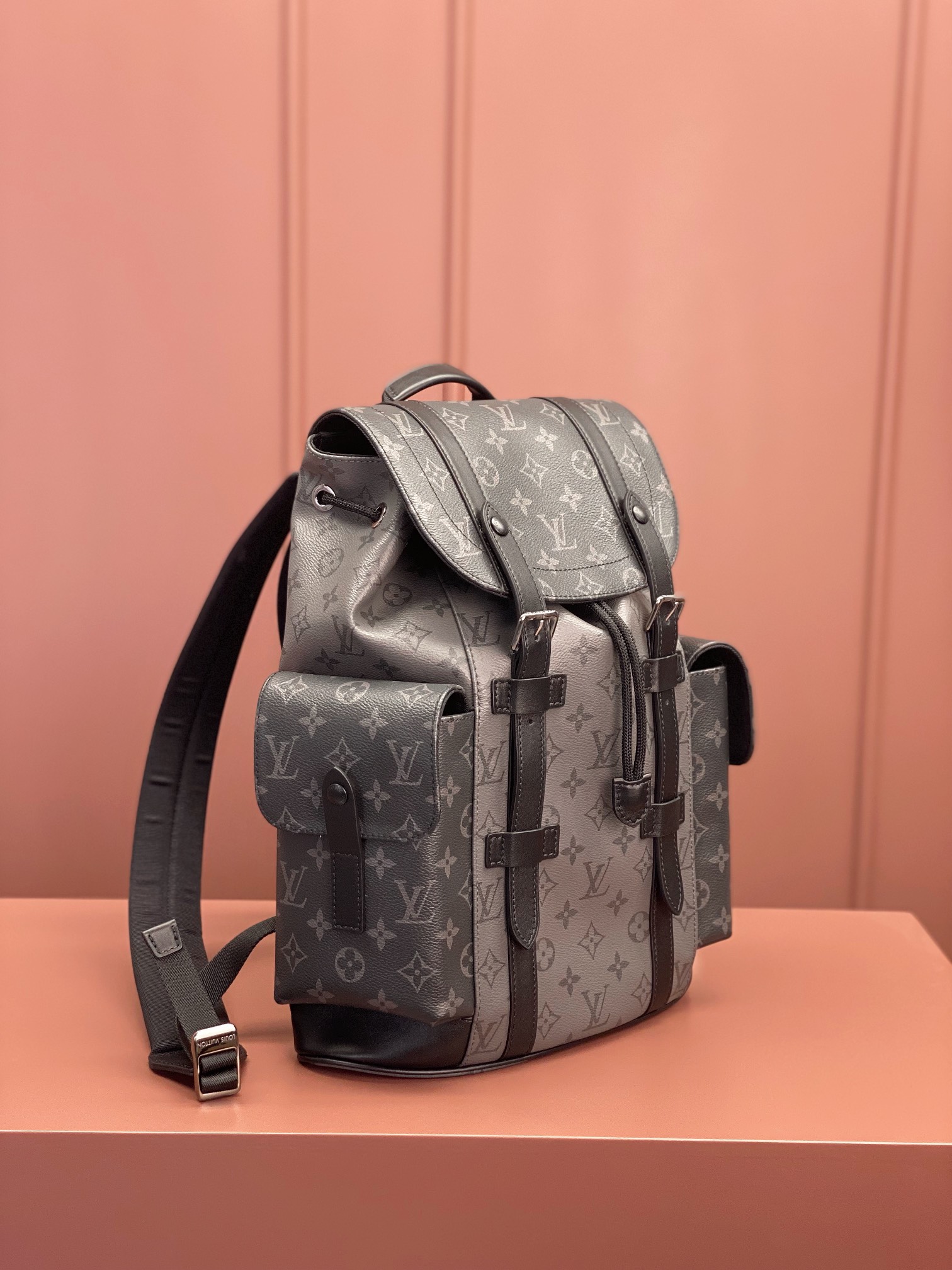 [TOP] Louis Vuitton LV L*V Christopher Monogram Backpack - Monogram