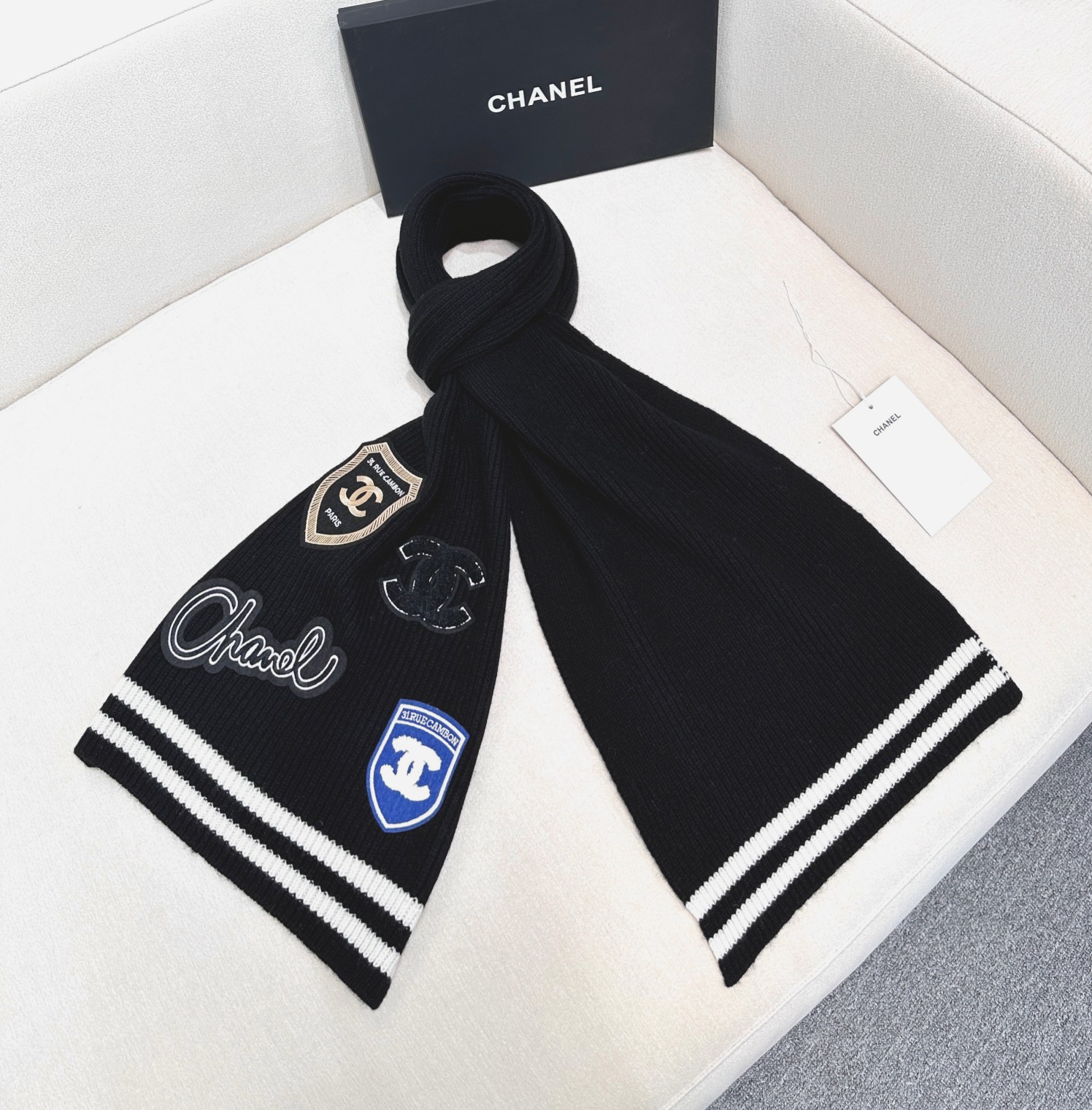 [TOP] CHANEL CC Wool Scarf 30*180cm - 2 Colors