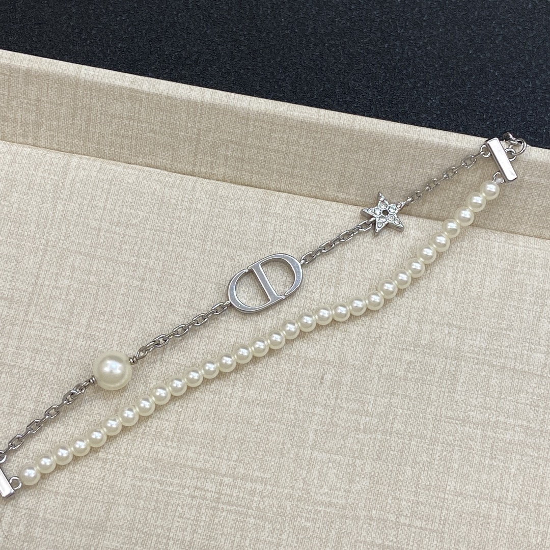 [TOP] Christian Dior CD Pearl Bracelet - Gold/Silver