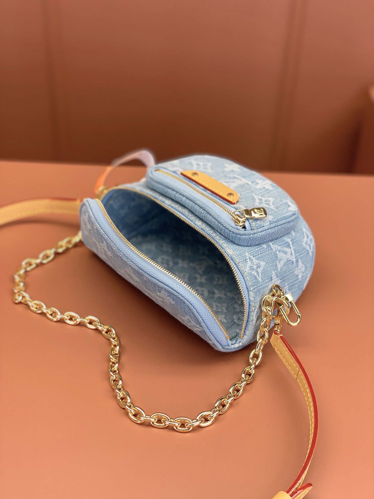 [TOP] Louis Vuitton LV Mini Bum Bag 17x12x9.5cm - Blue