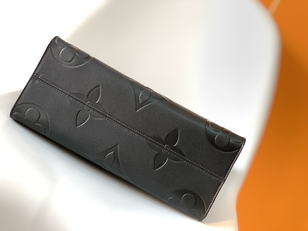 [TOP] Louis Vuitton LV L*V Monogram Empreinte On The Go Bag 35x27x14cm - 5 Colour