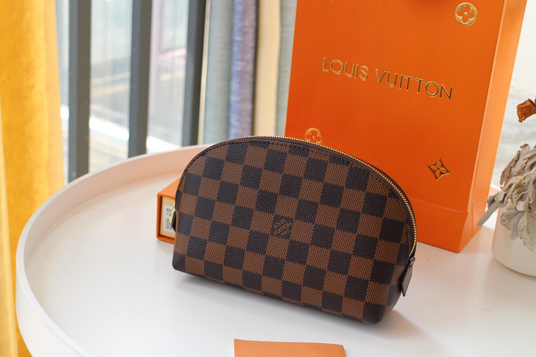 [TOP] Louis Vuitton LV Cosmetic Pouch 17*12*6cm-Brown