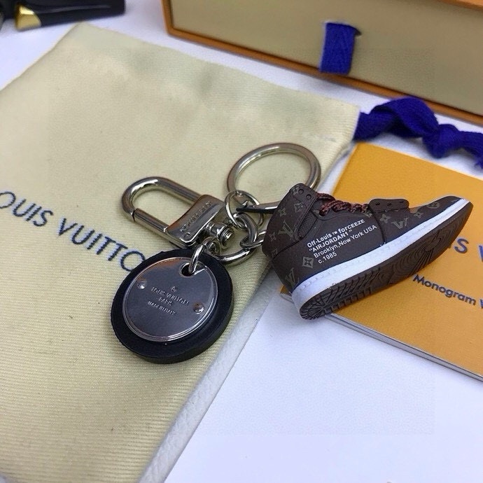 [TOP] Louis Vuitton LV Mini Shoe Pendant - Monogram