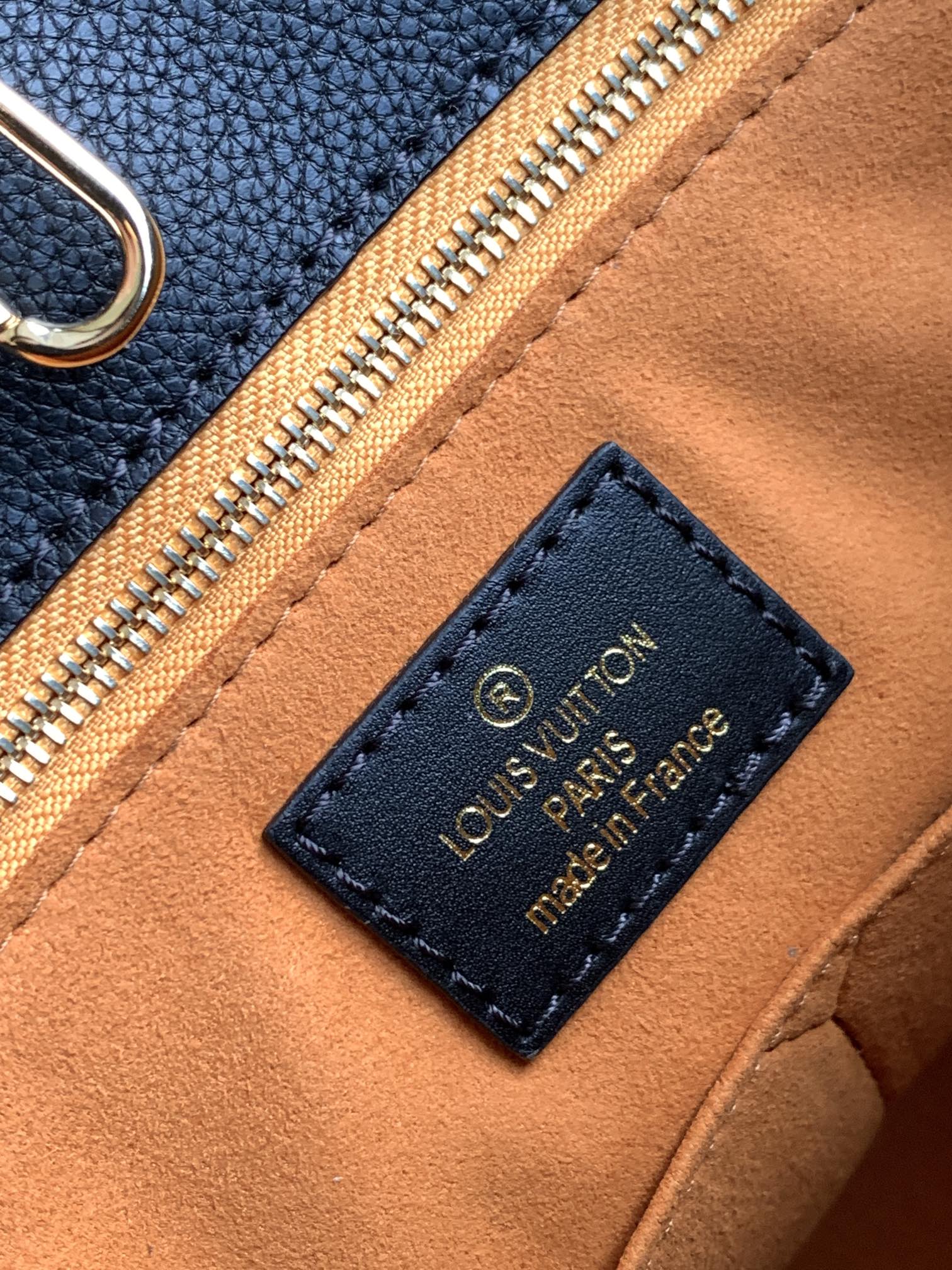 [TOP] Louis Vuitton LV L*V Monogram Empreinte On The Go Bag 35x27x14cm - 5 Colour